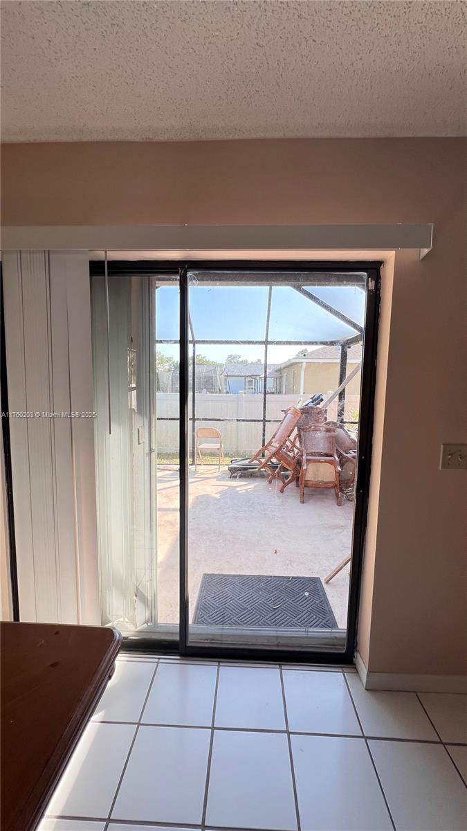 PORT ST LUCIE SECTION 10 - Residential Lease