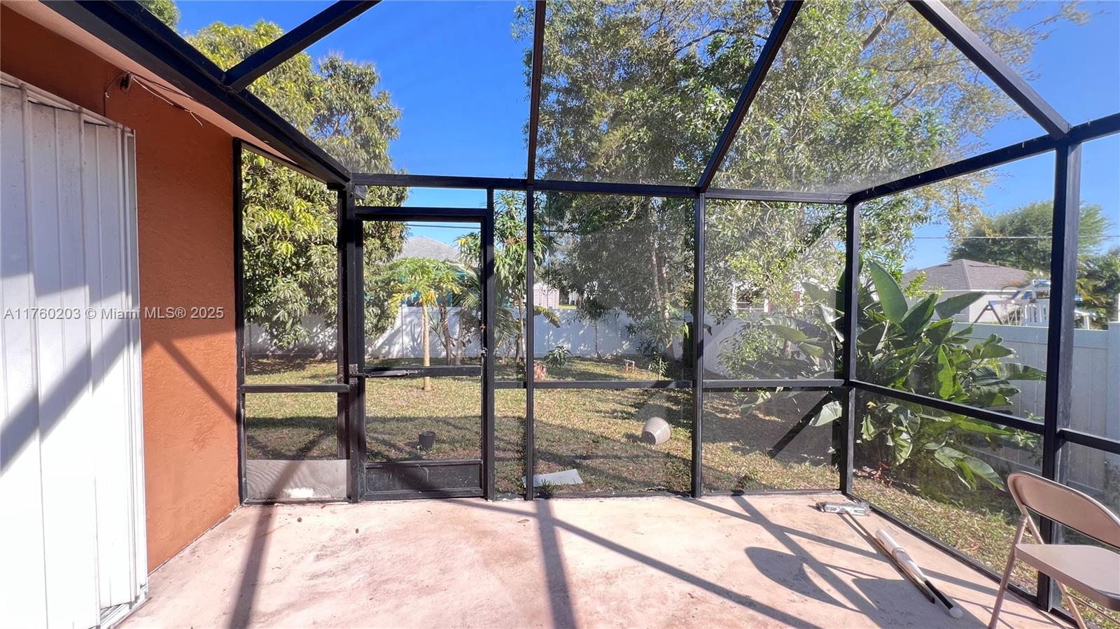 PORT ST LUCIE SECTION 10 - Residential Lease