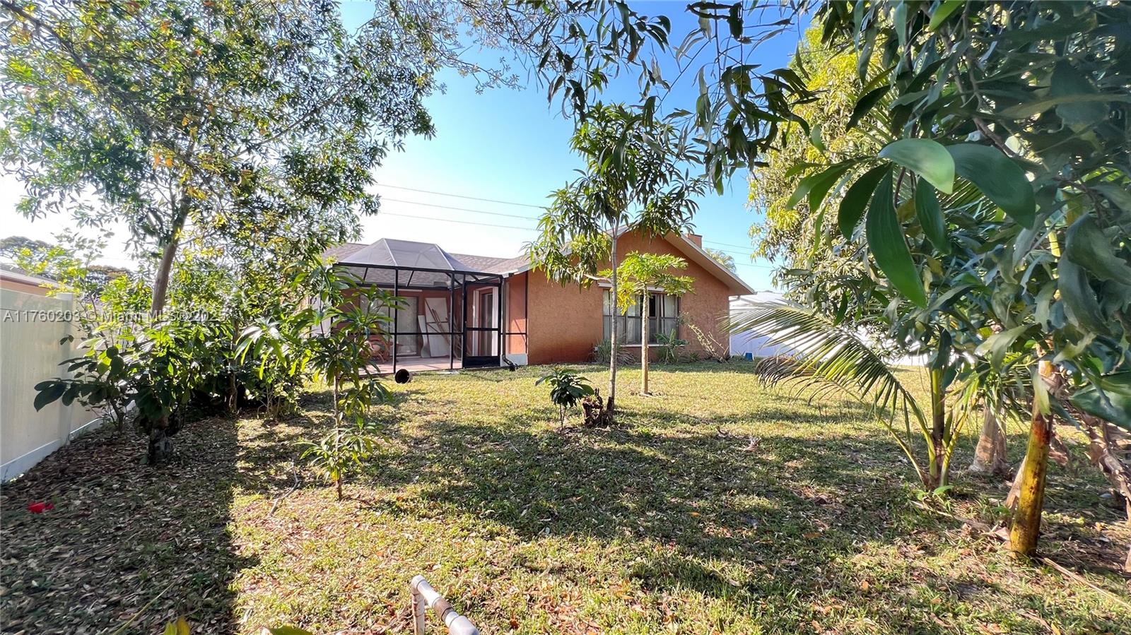PORT ST LUCIE SECTION 10 - Residential Lease