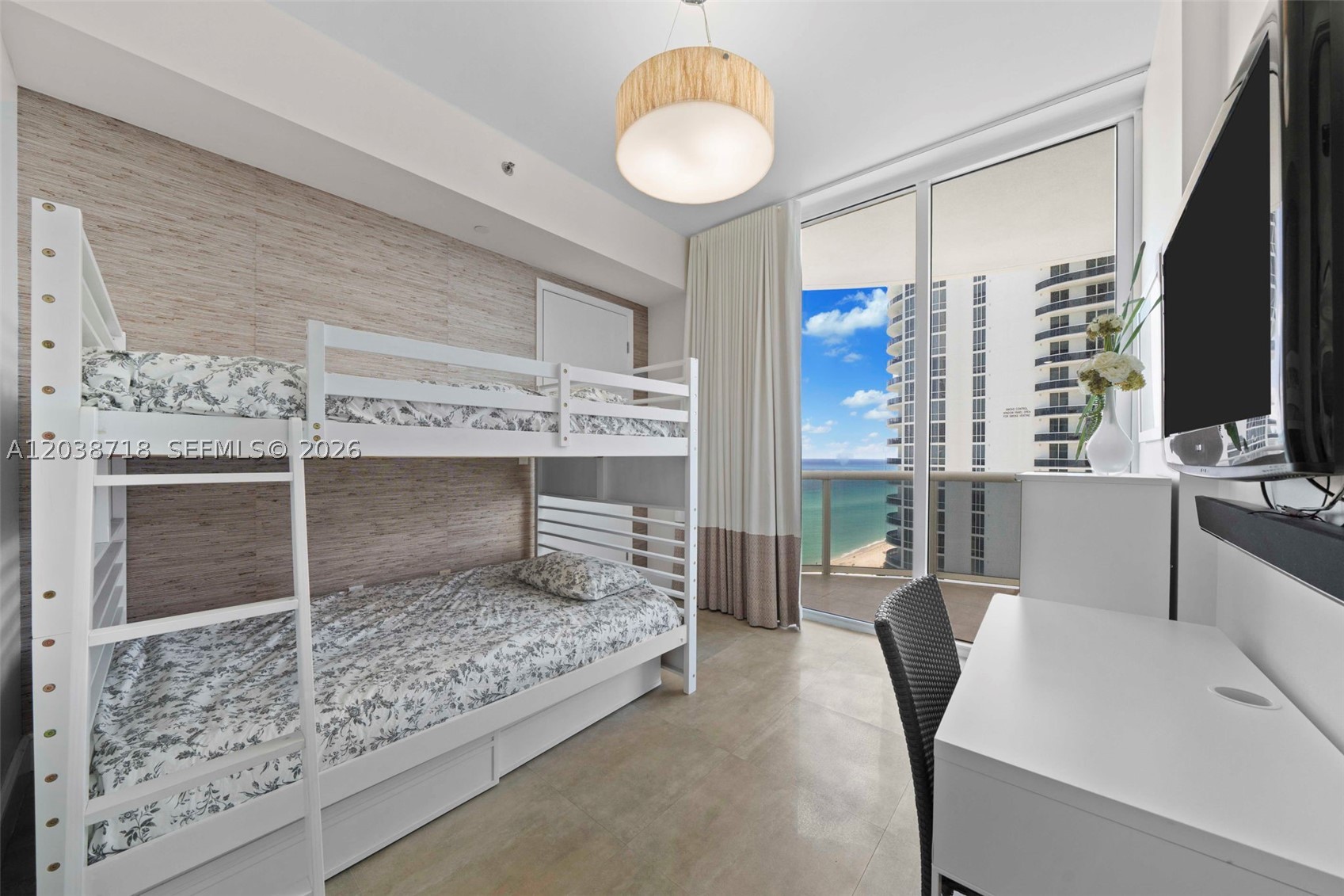 TDR TOWER II CONDO - Residential Lease