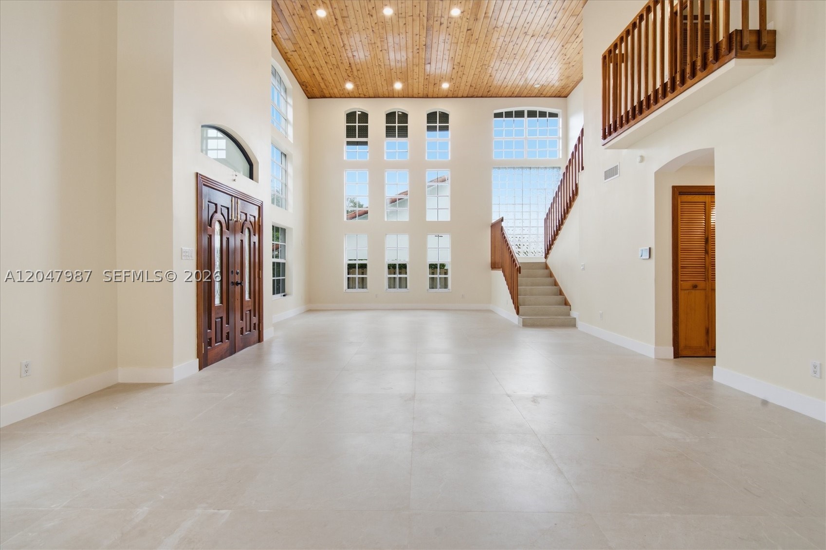 1ST ADDN TO ROYAL OAKS - Residential Lease