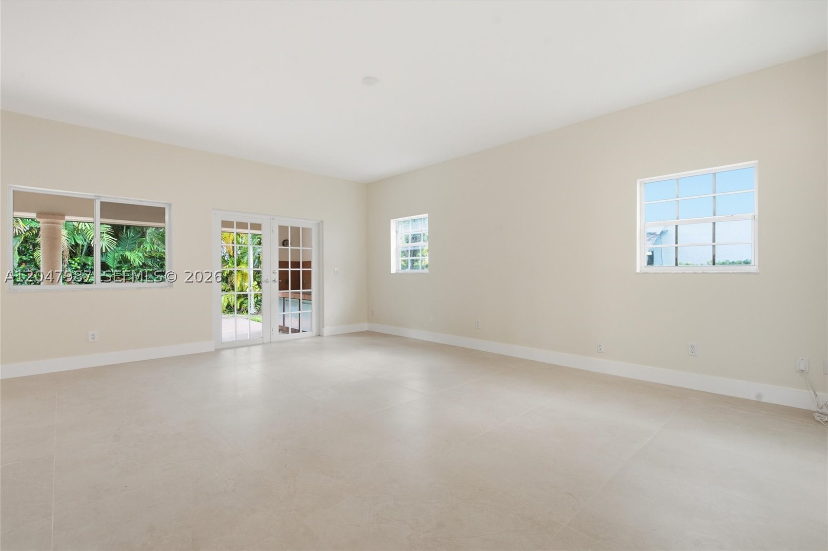 1ST ADDN TO ROYAL OAKS - Residential Lease