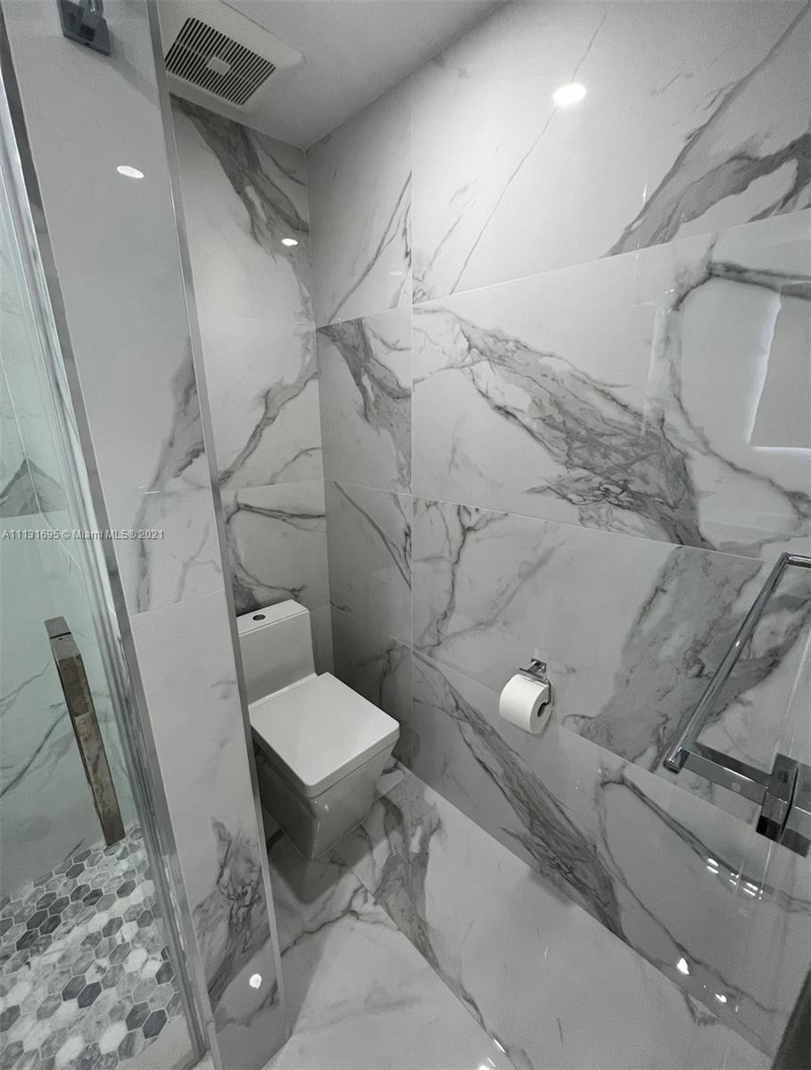 CENTEX-REPLAT OF A PORTIO - Residential