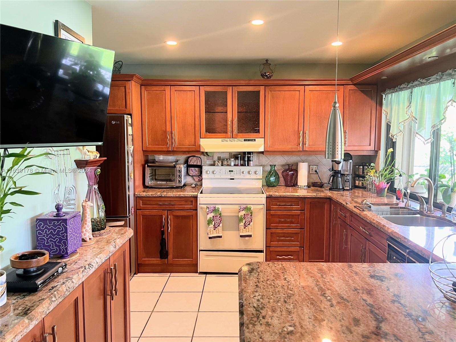 TIMBERLAKE ADD 3 - Residential