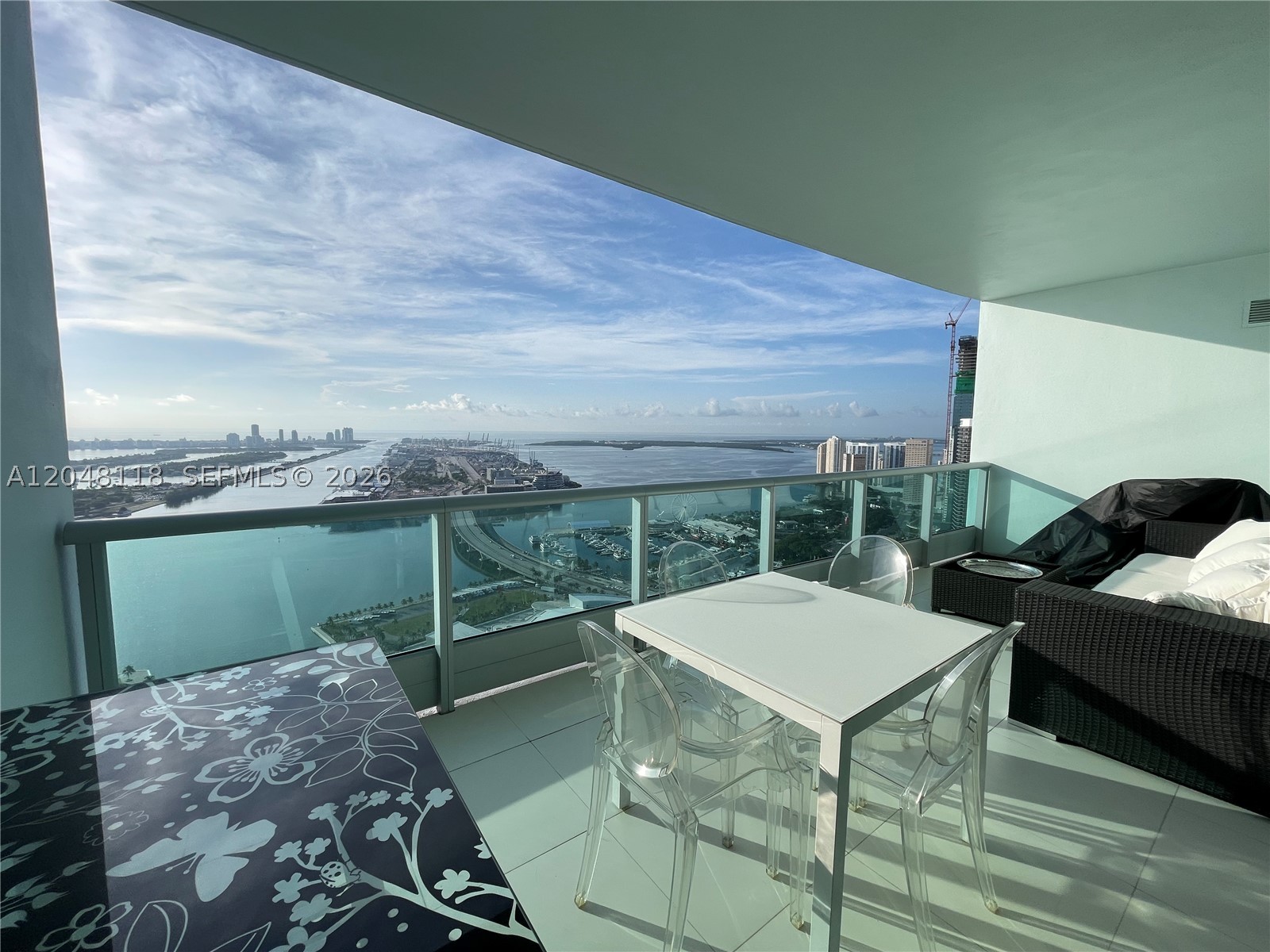 900 BISCAYNE BAY CONDO - Residential