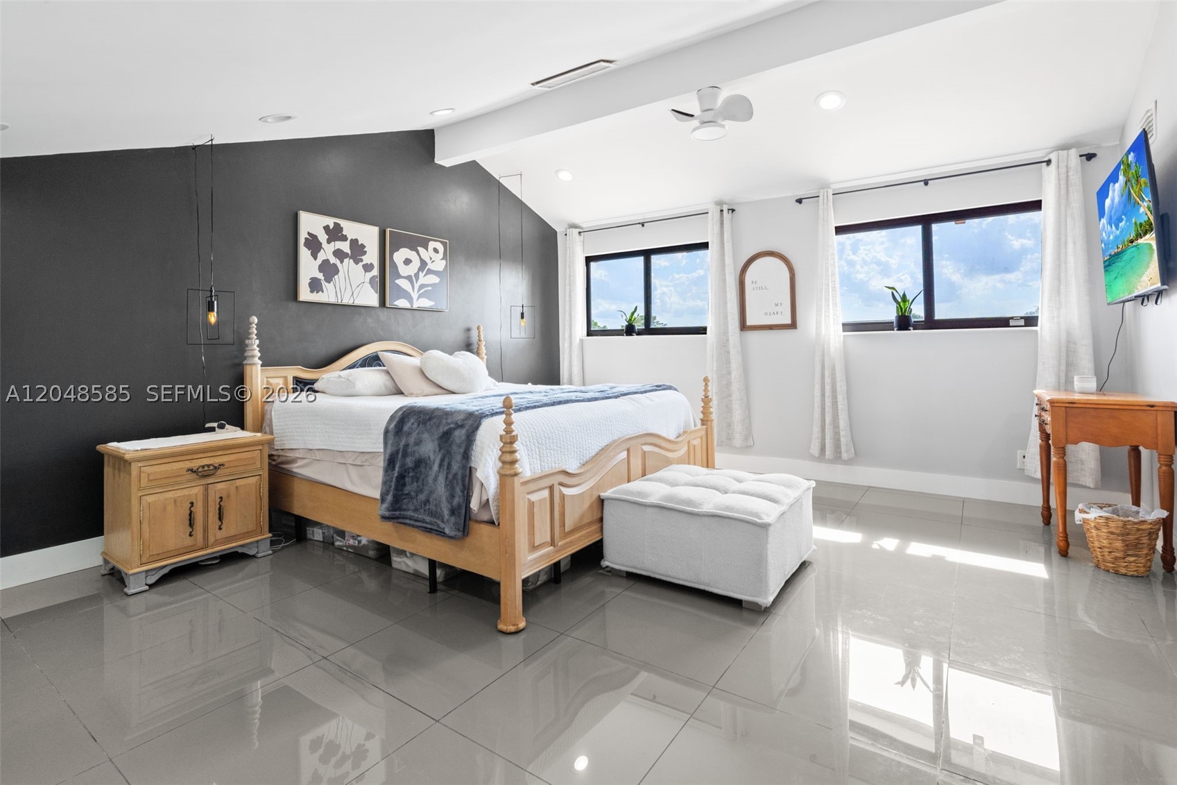 ARROWHEAD GOLF & TENNIS C - Residential
