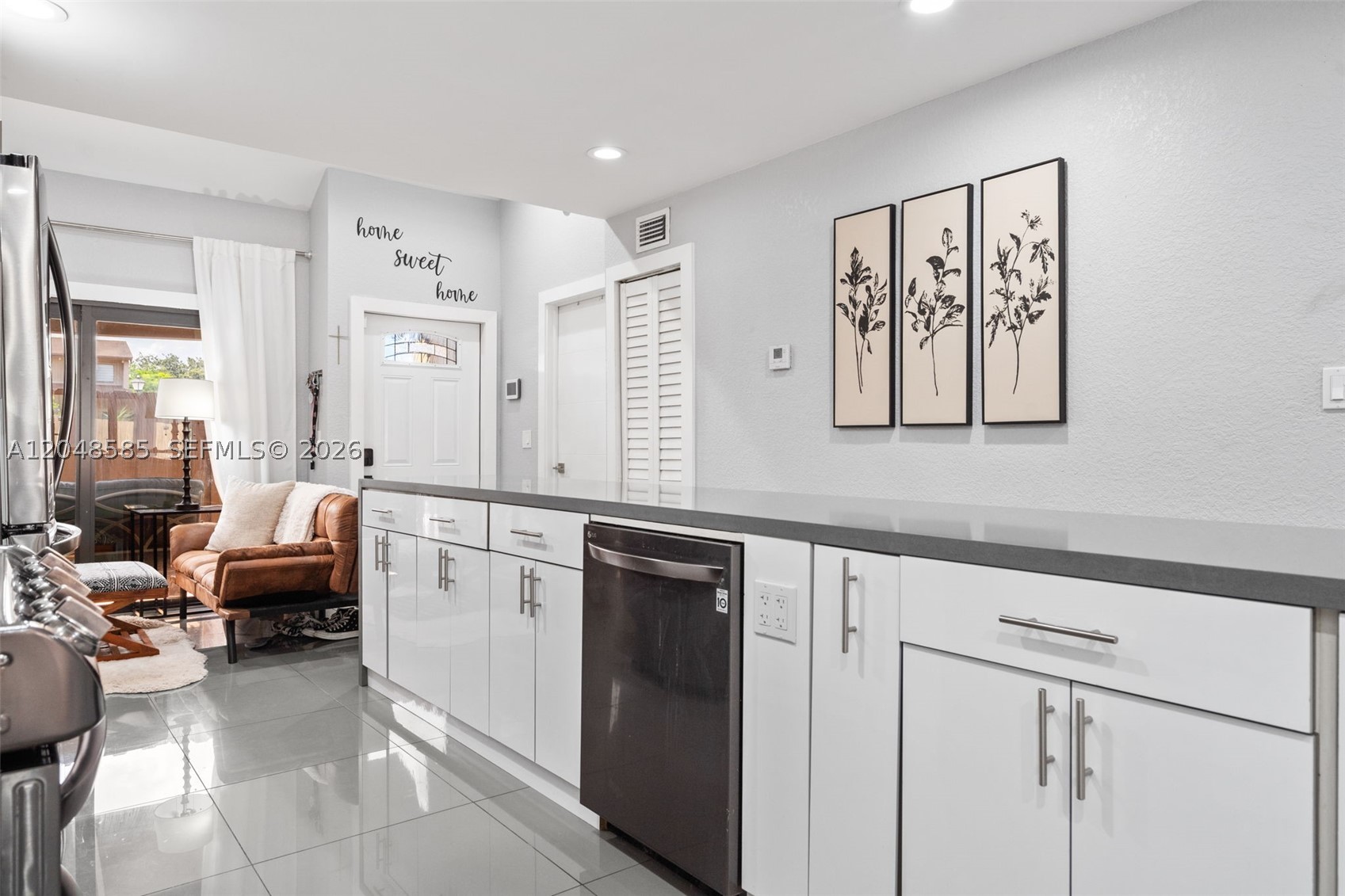 ARROWHEAD GOLF & TENNIS C - Residential