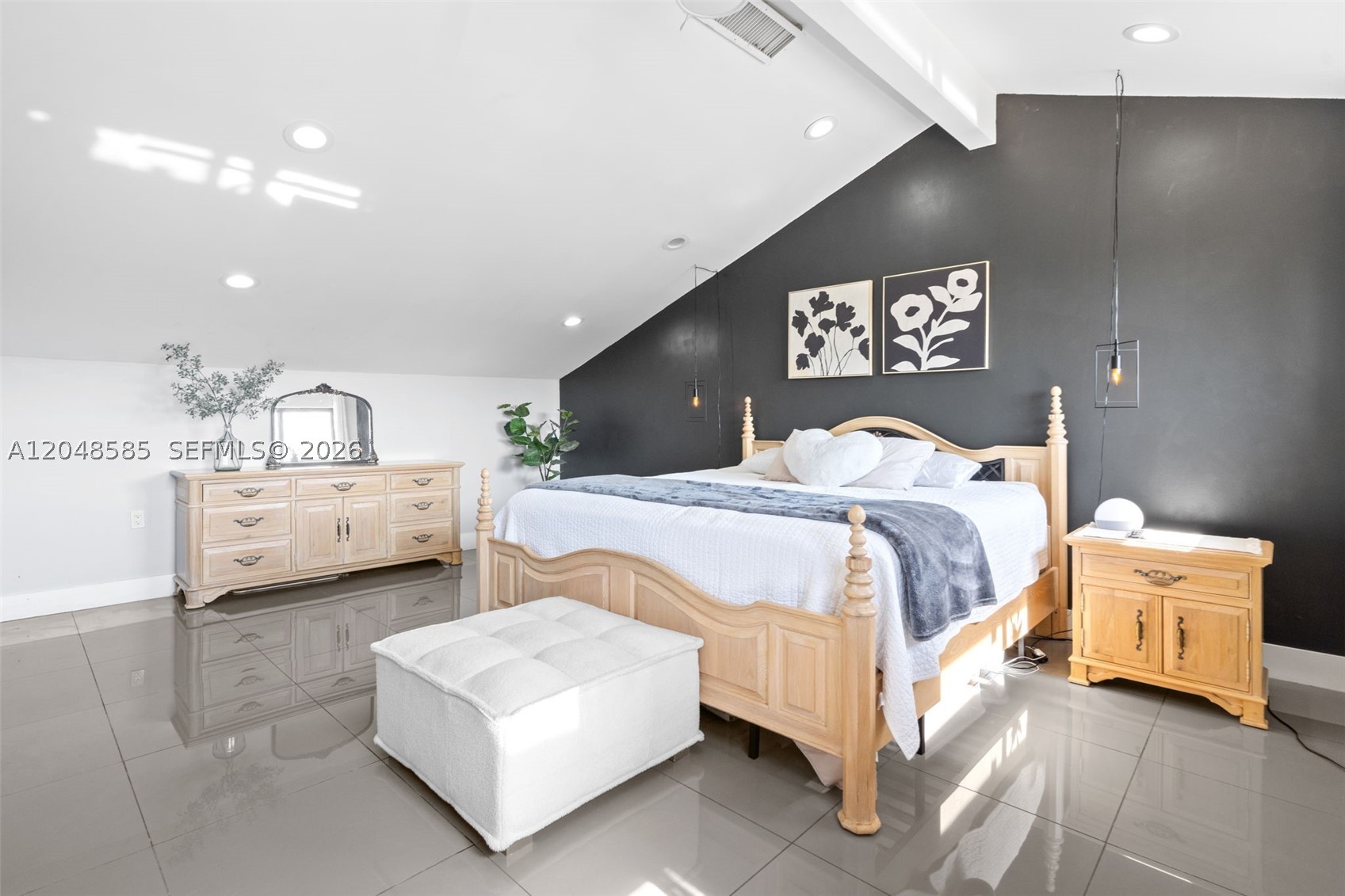 ARROWHEAD GOLF & TENNIS C - Residential