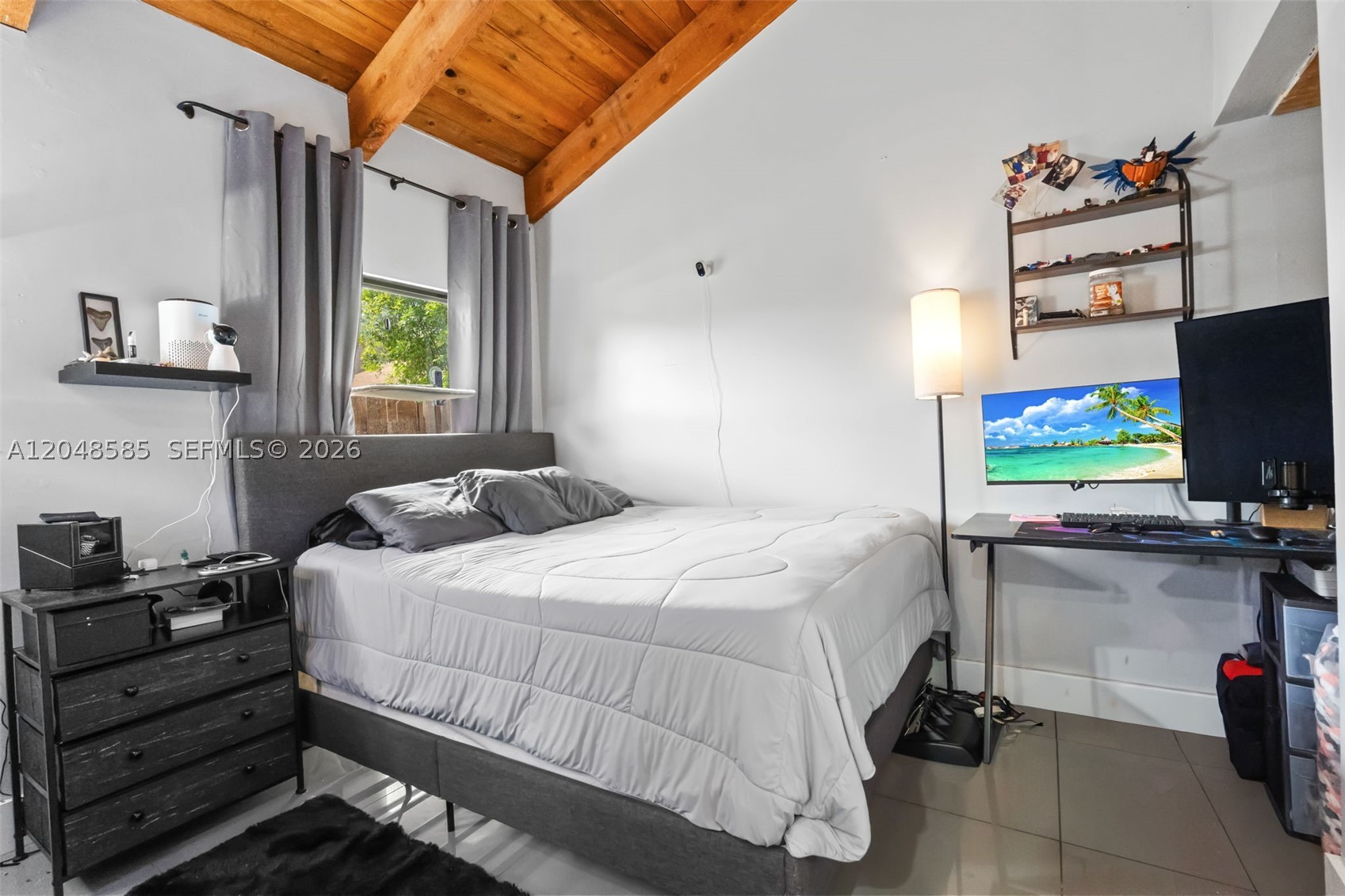 ARROWHEAD GOLF & TENNIS C - Residential