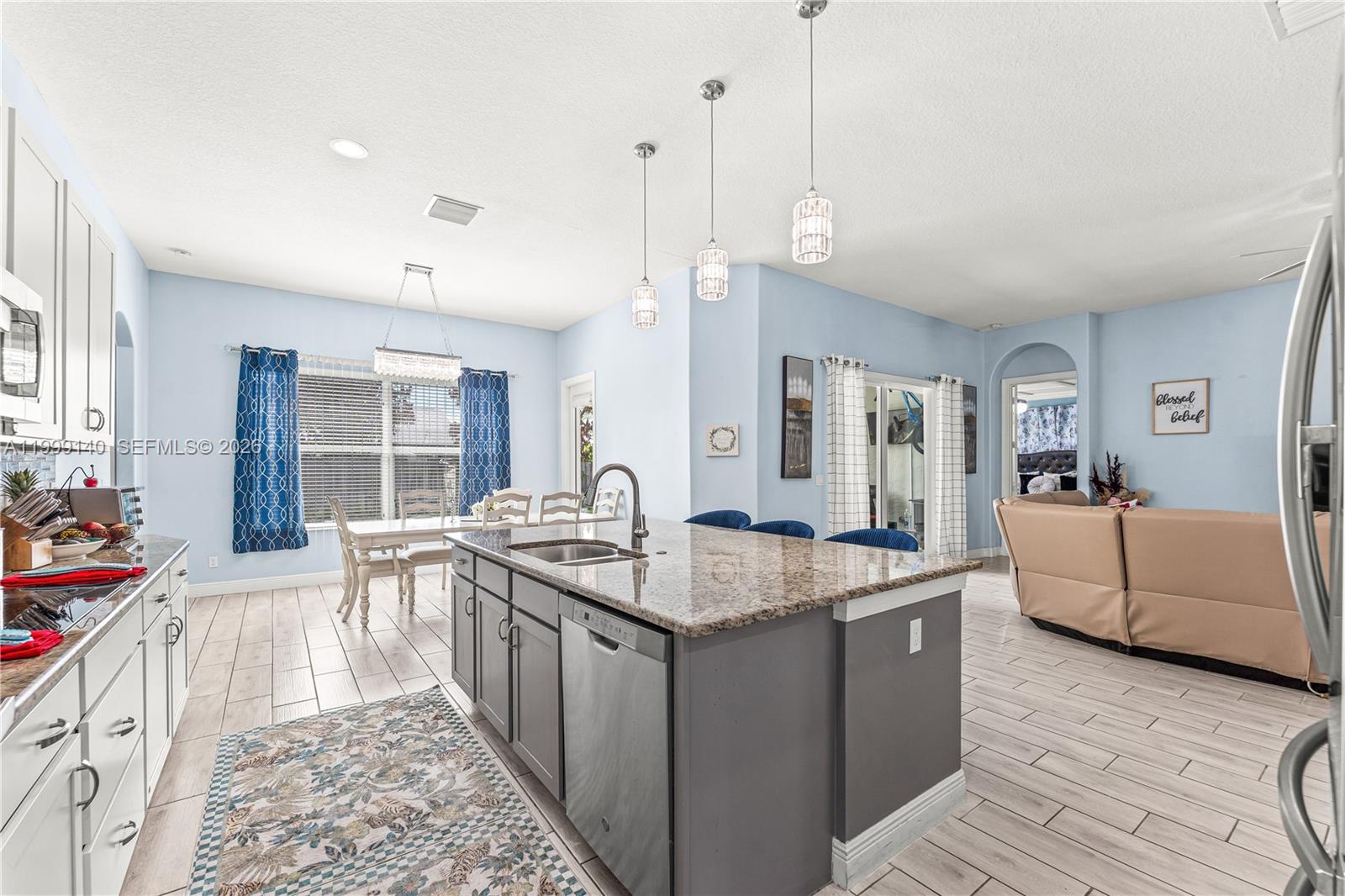PORT ST LUCIE SECTION 27 - Residential