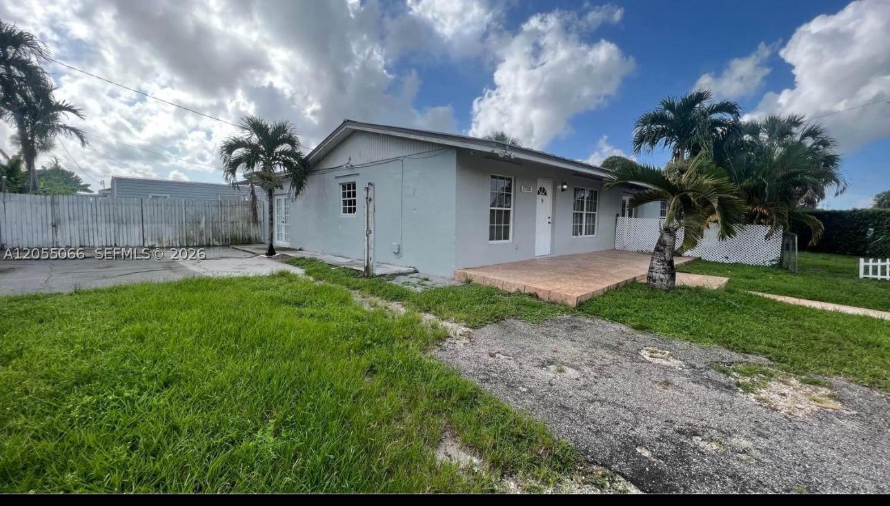 CAROL CITY RED ROAD MANOR - Residential Lease