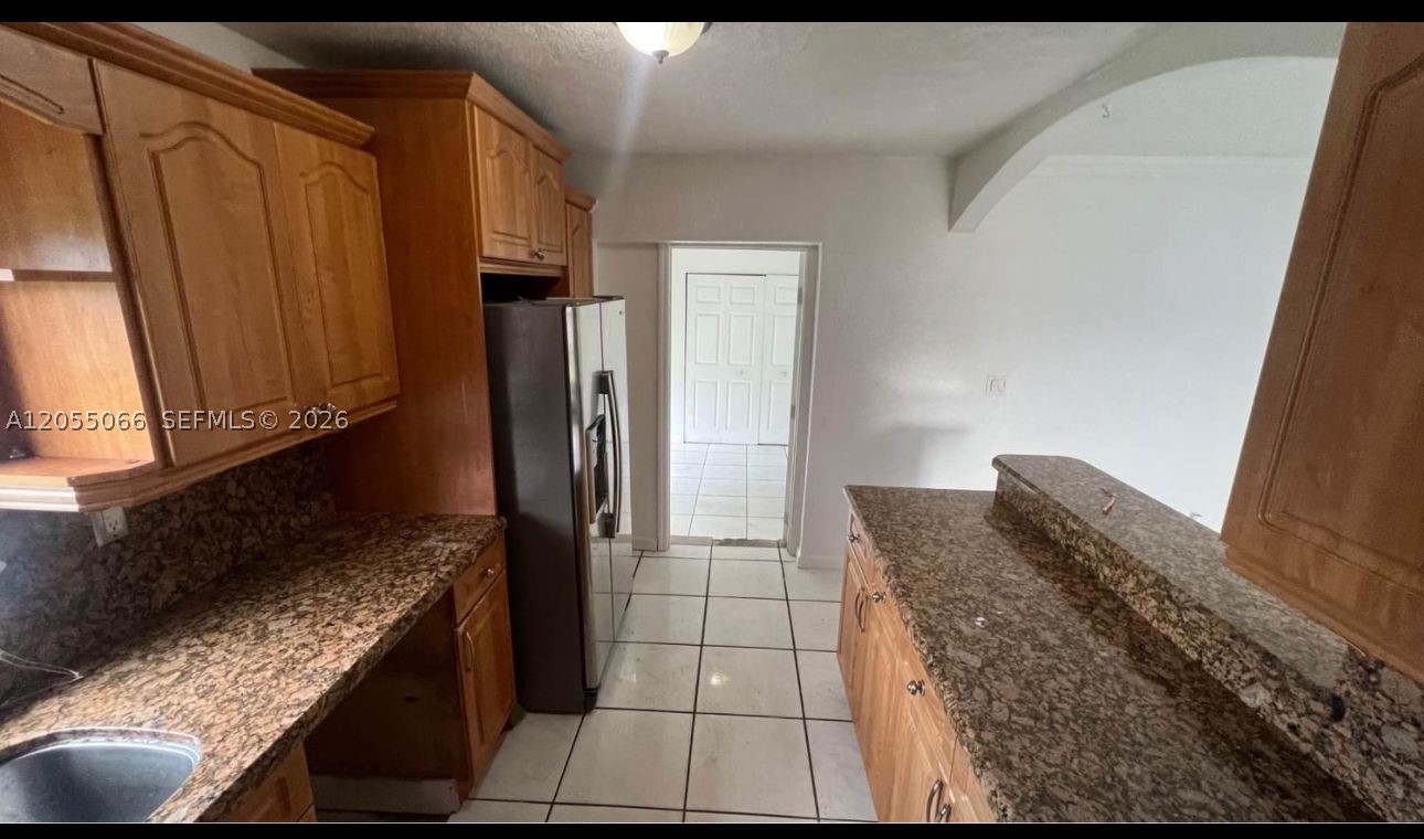 CAROL CITY RED ROAD MANOR - Residential Lease