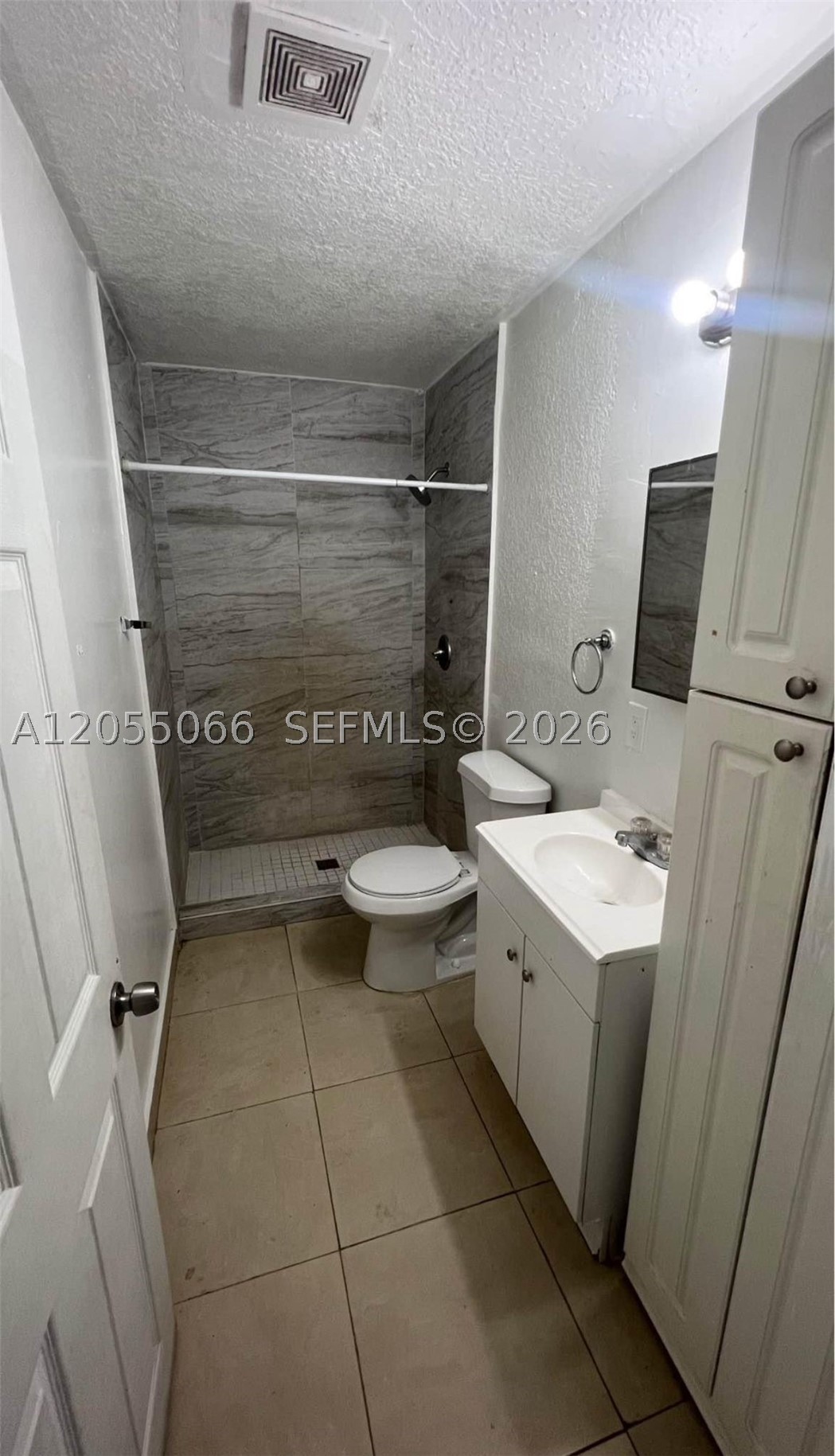 CAROL CITY RED ROAD MANOR - Residential Lease