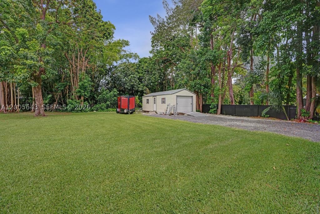 EVERGLADES LAND CO - Residential