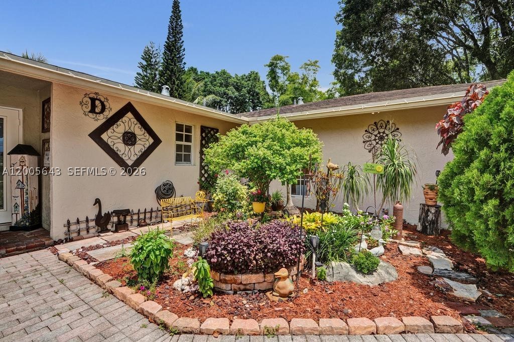EVERGLADES LAND CO - Residential