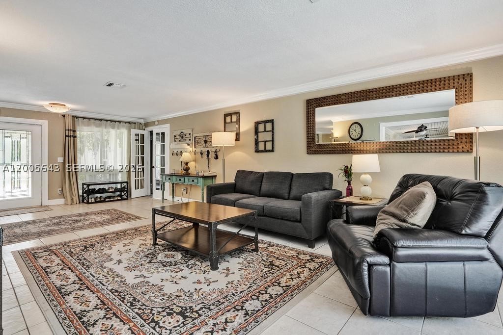 EVERGLADES LAND CO - Residential