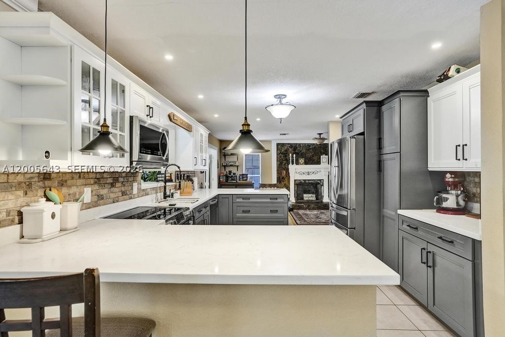 EVERGLADES LAND CO - Residential