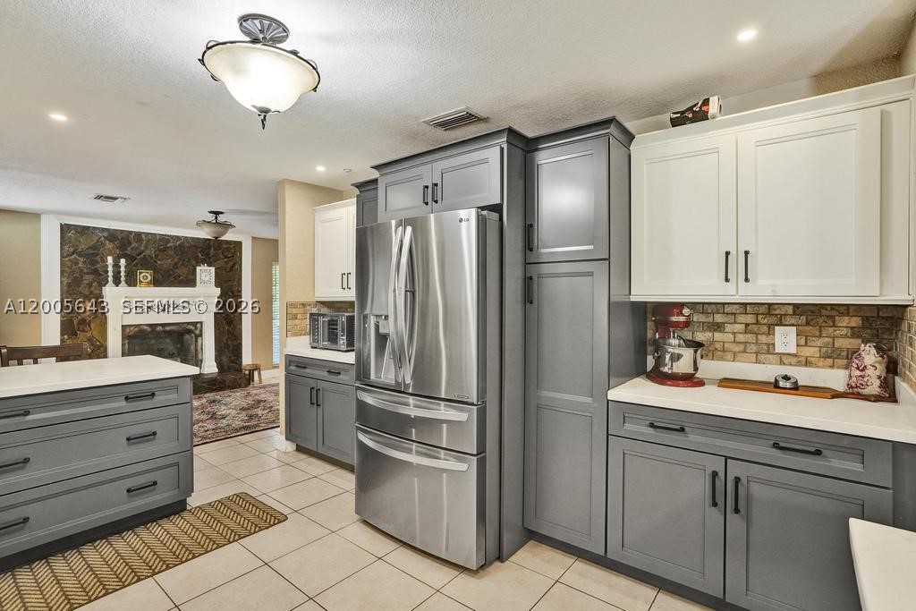 EVERGLADES LAND CO - Residential