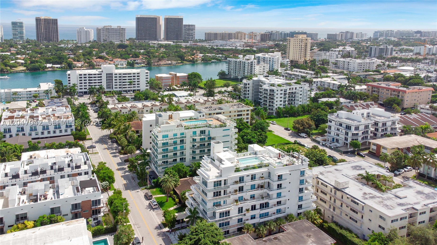 BAY HARBOUR ISLAND - Residential Lease