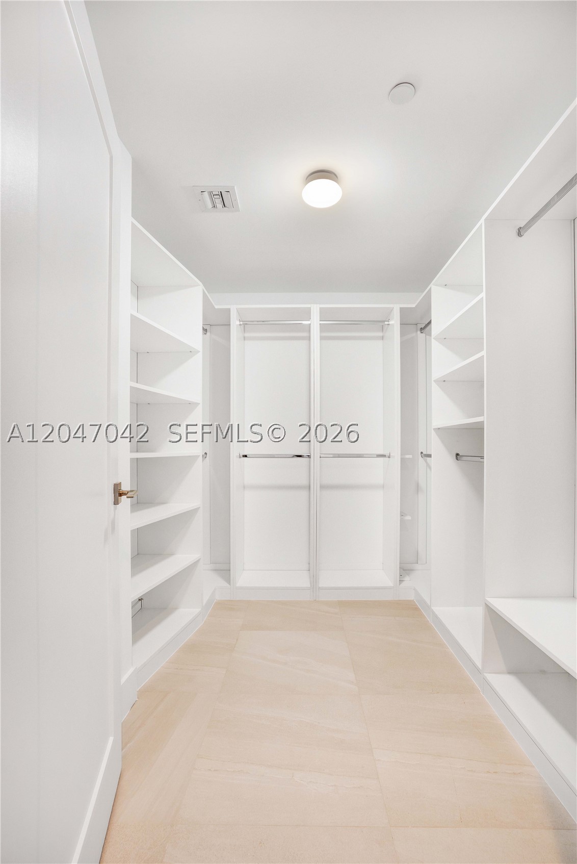 BAY HARBOUR ISLAND - Residential Lease