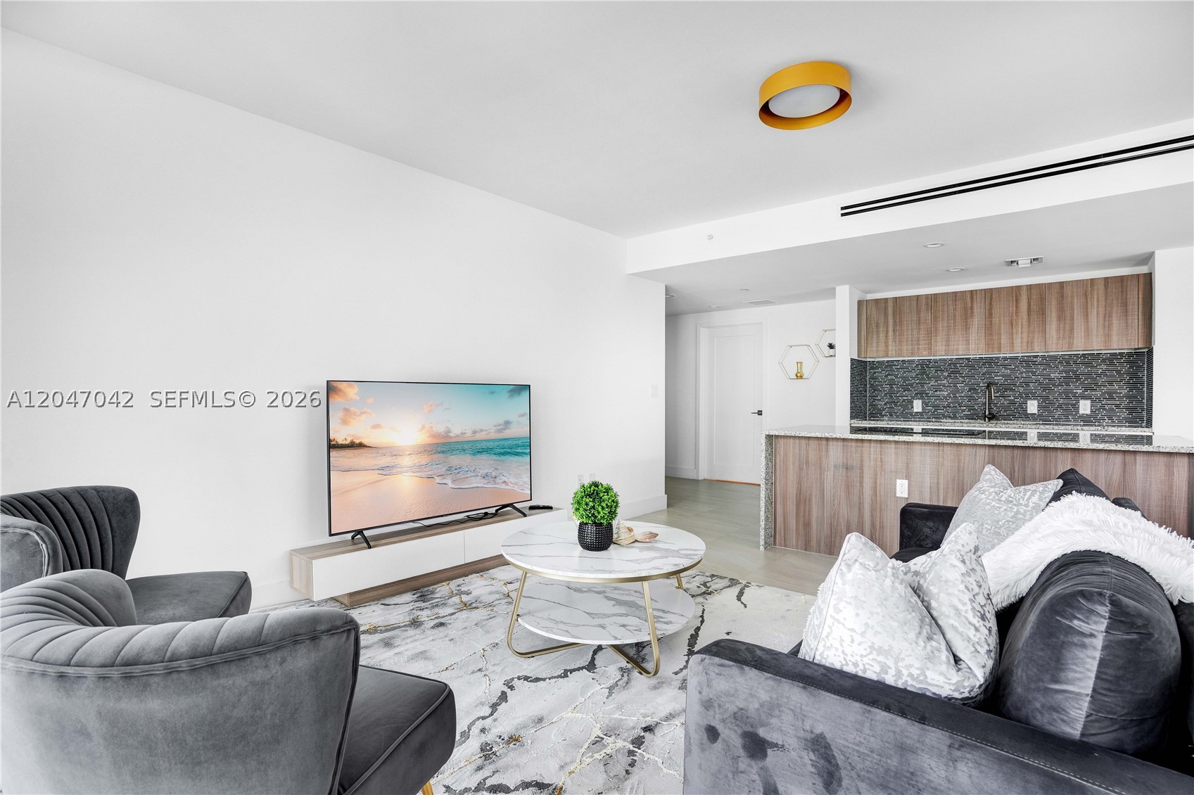 BAY HARBOUR ISLAND - Residential Lease