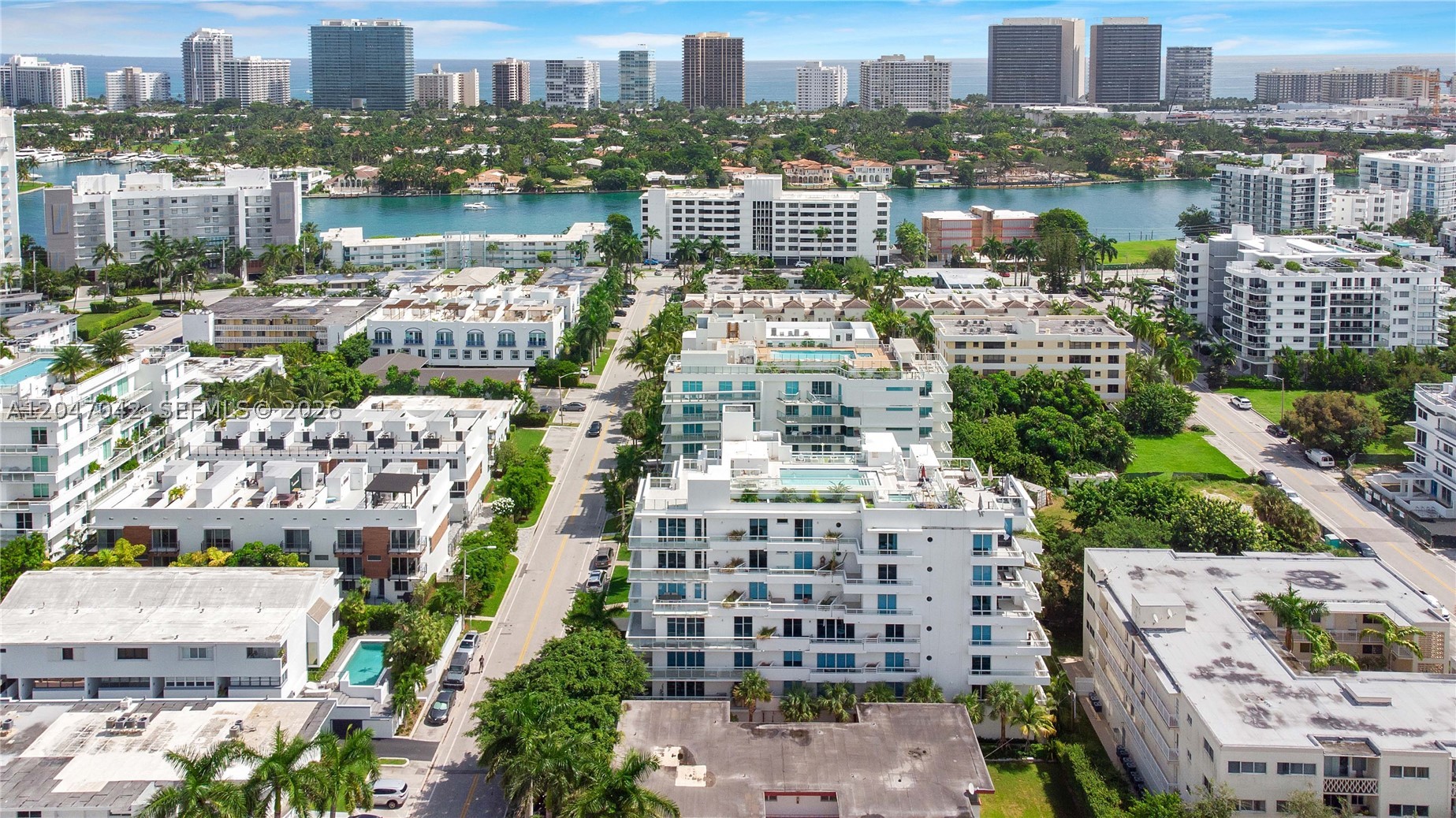 BAY HARBOUR ISLAND - Residential Lease