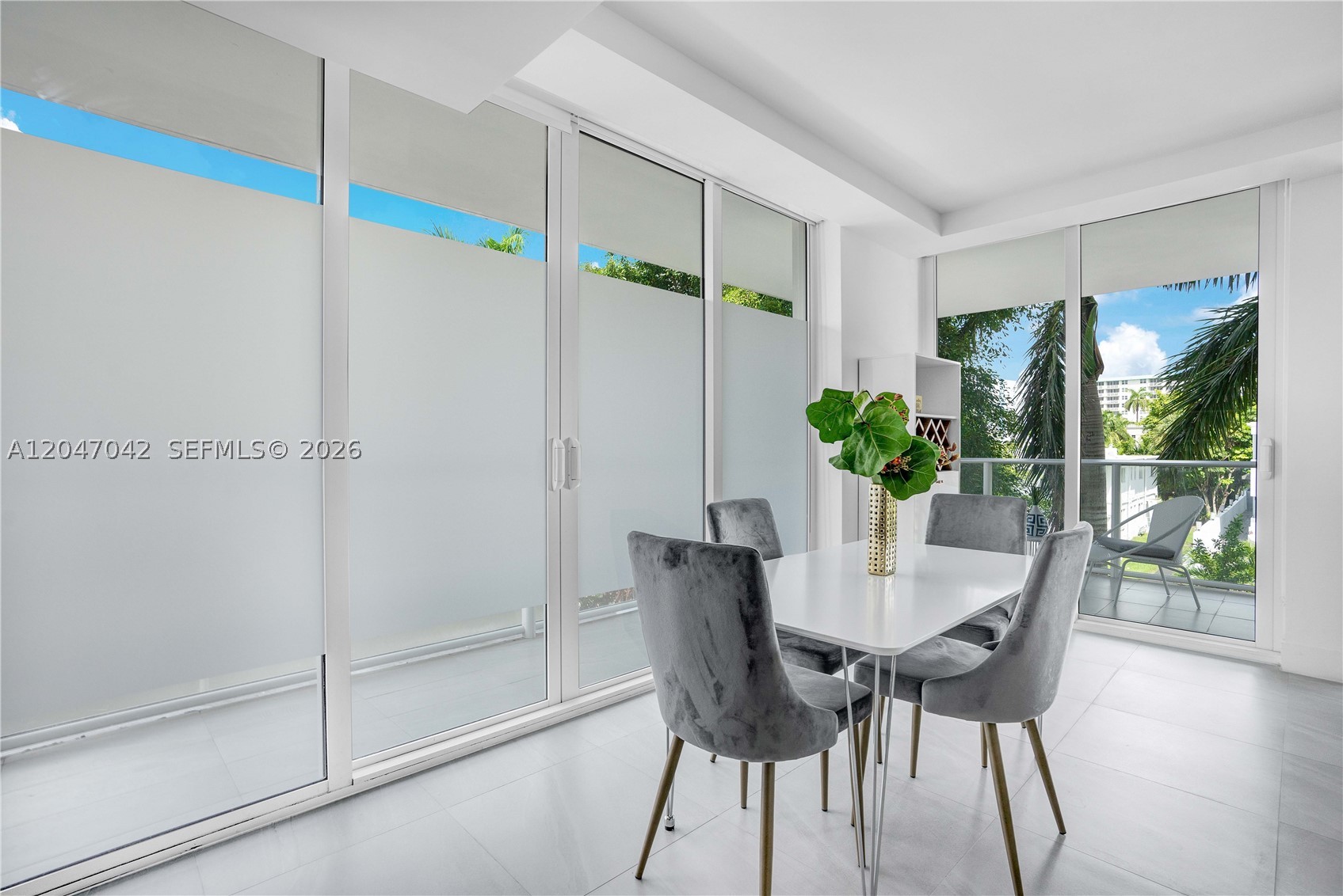 BAY HARBOUR ISLAND - Residential Lease