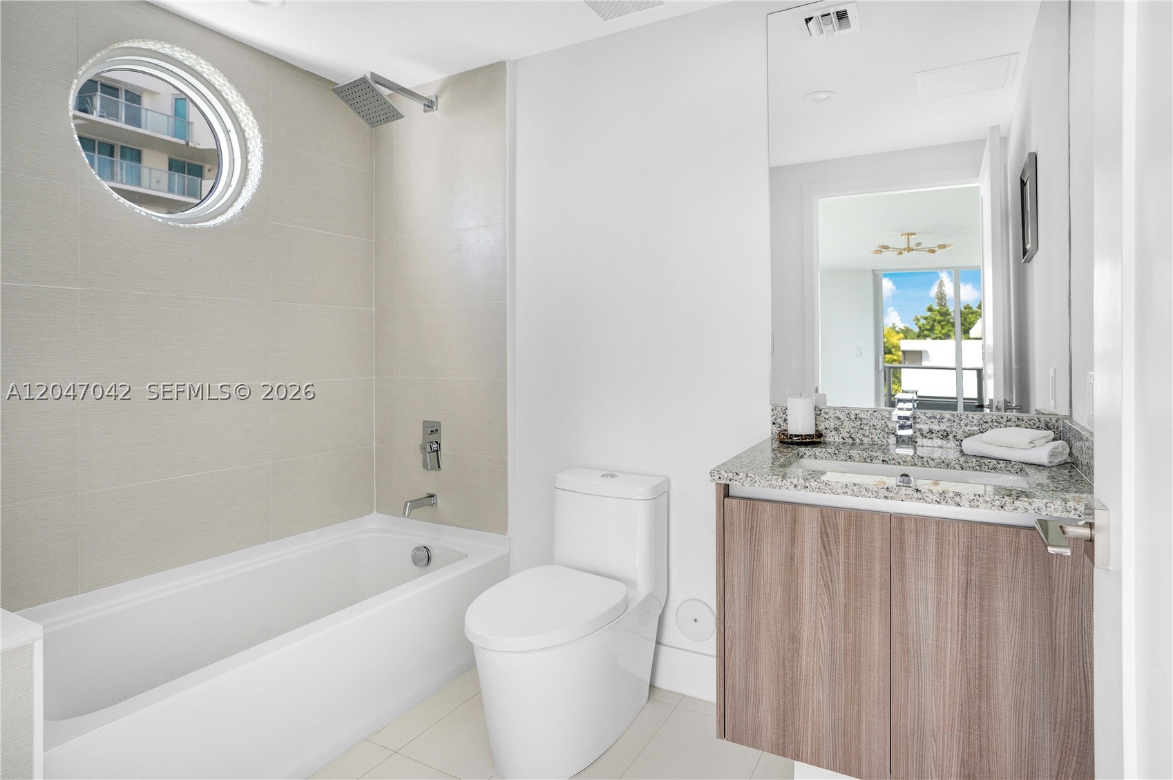 BAY HARBOUR ISLAND - Residential Lease