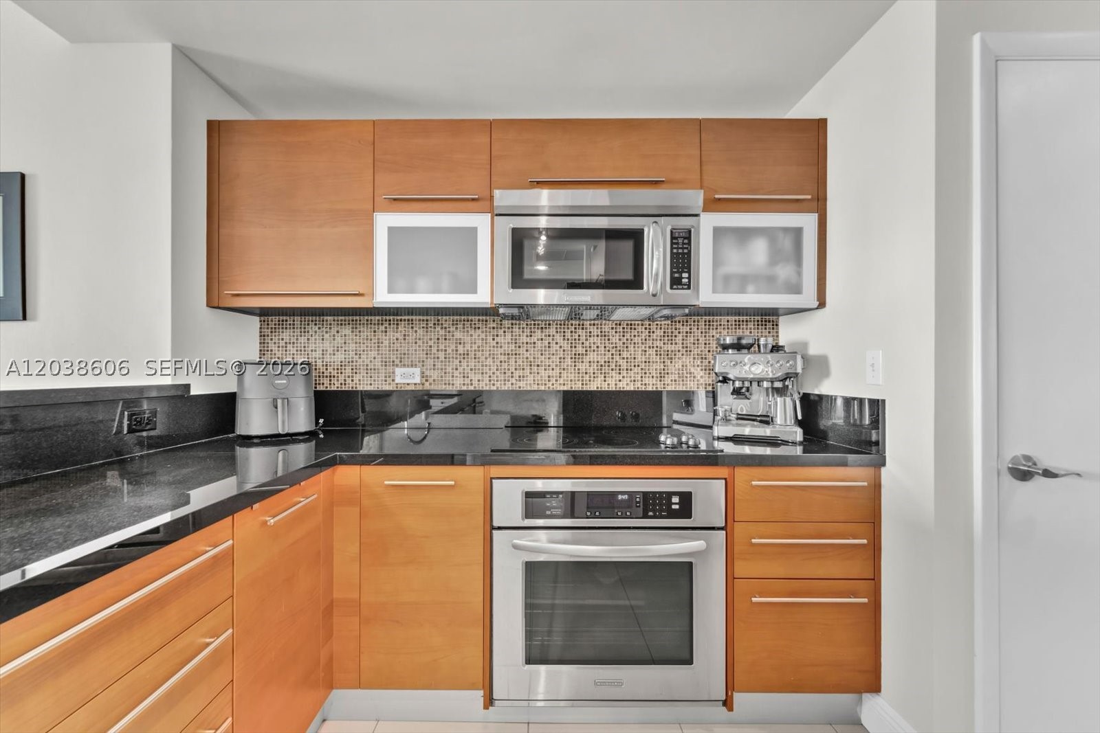 VIZCAYNE NORTH CONDO - Residential