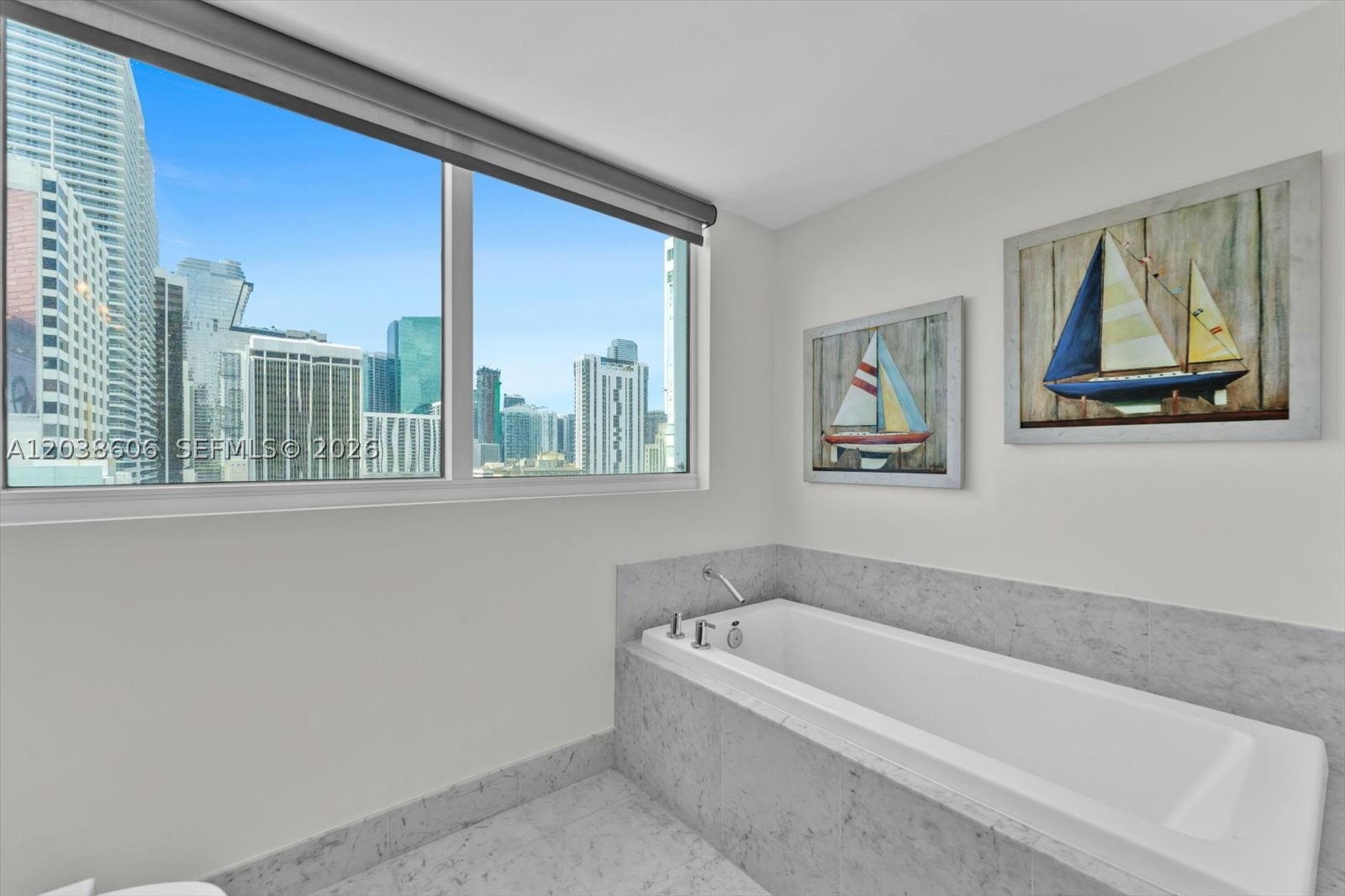 VIZCAYNE NORTH CONDO - Residential