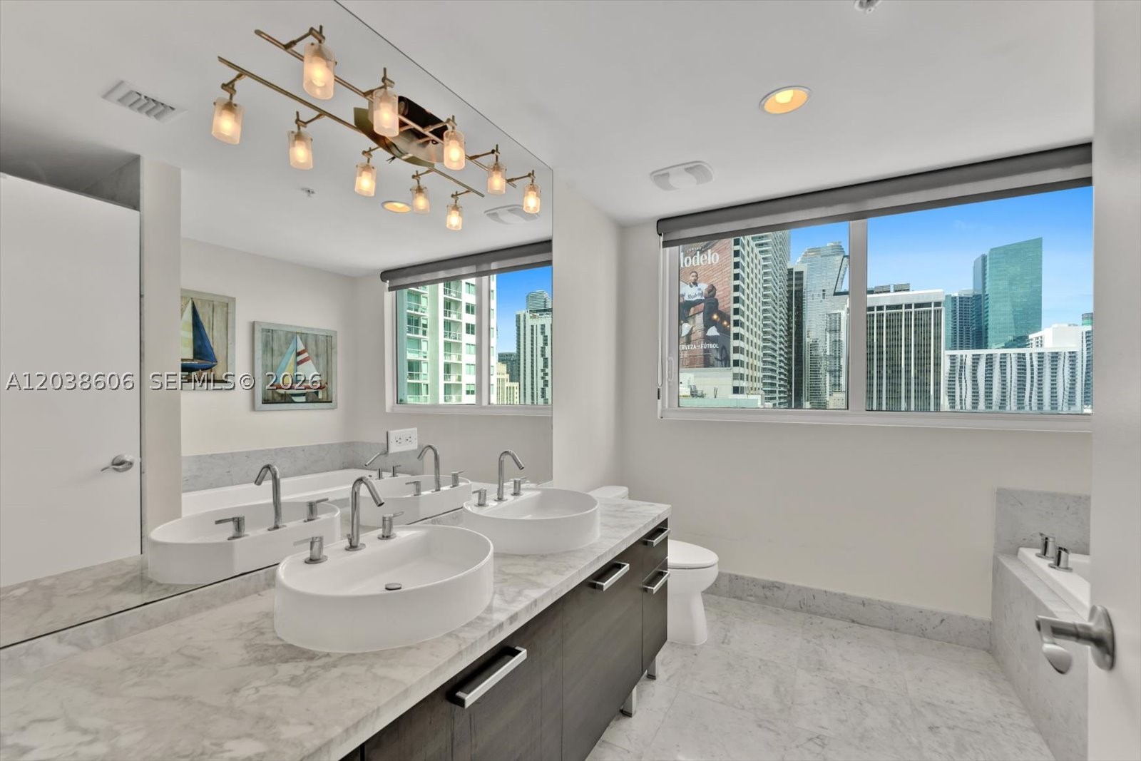 VIZCAYNE NORTH CONDO - Residential