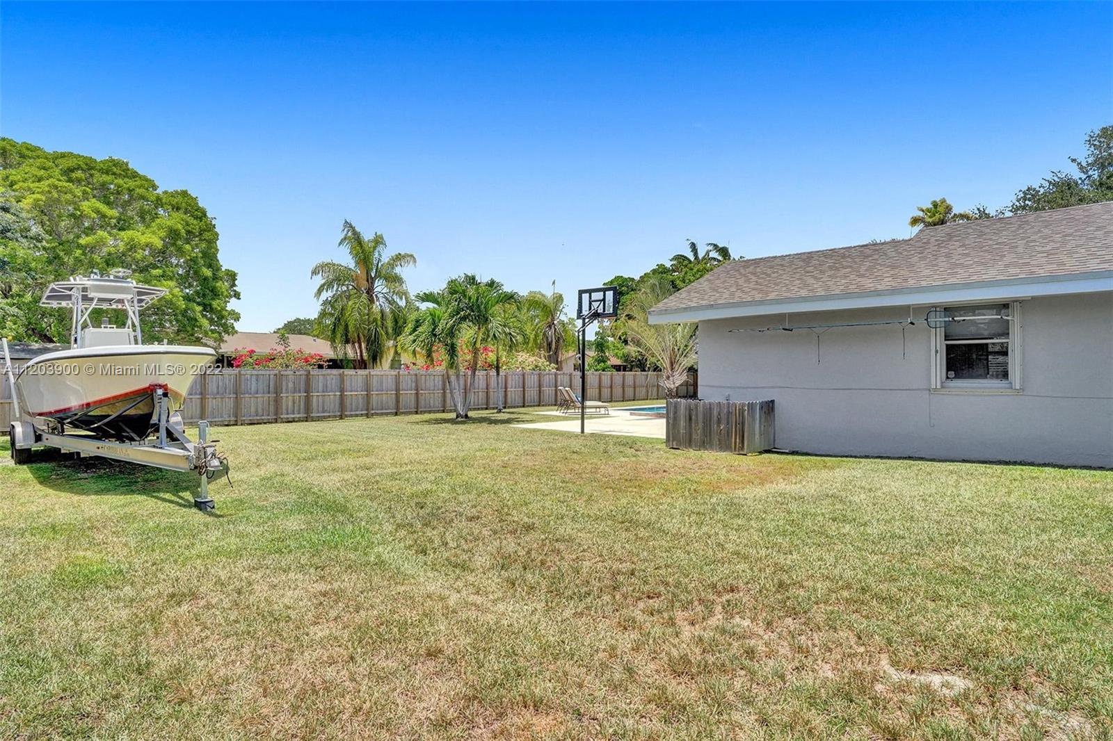RICHARD ESTATES - Residential