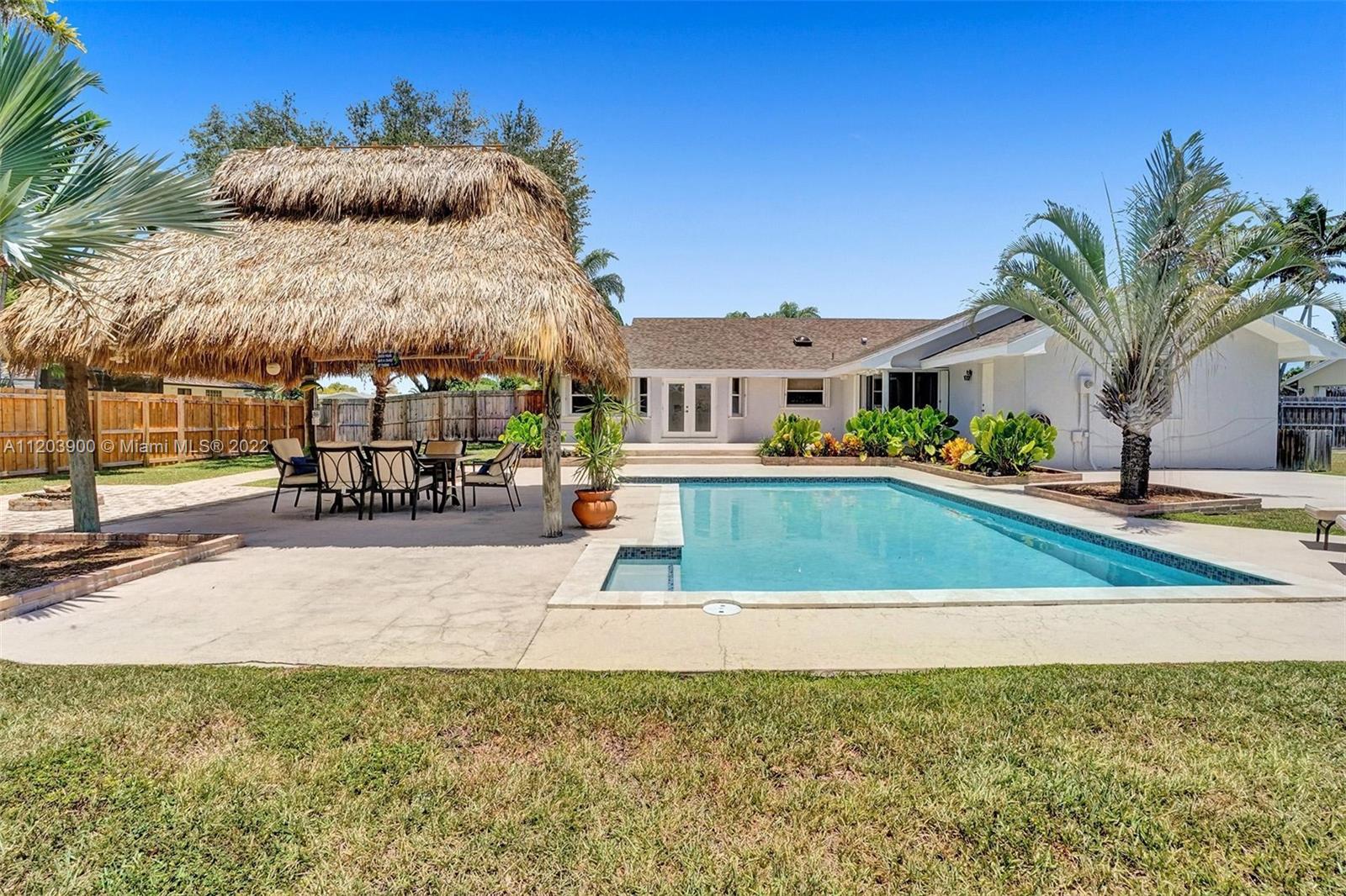 RICHARD ESTATES - Residential