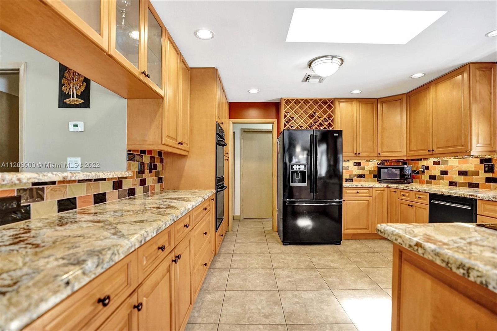 RICHARD ESTATES - Residential