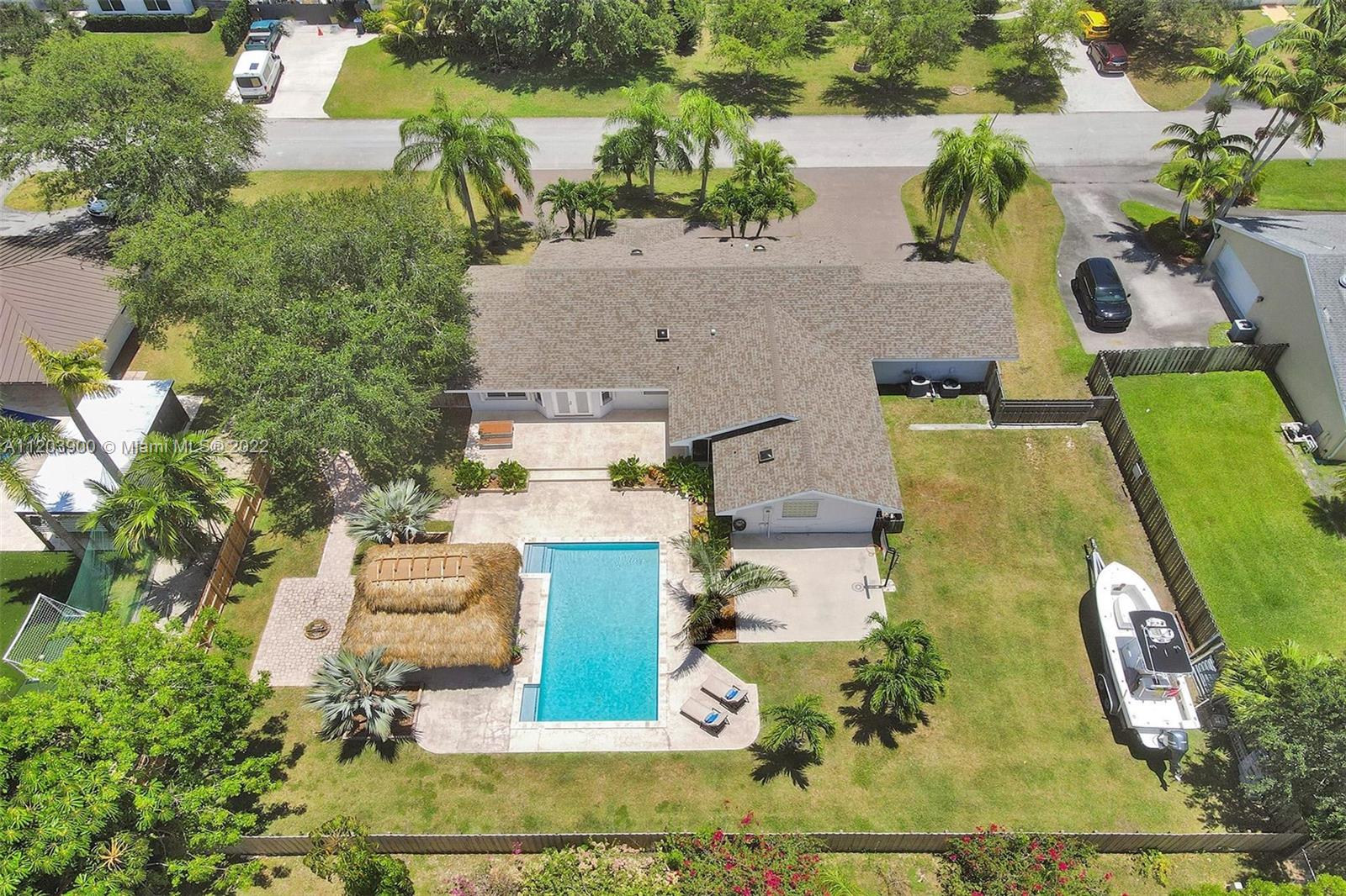 RICHARD ESTATES - Residential