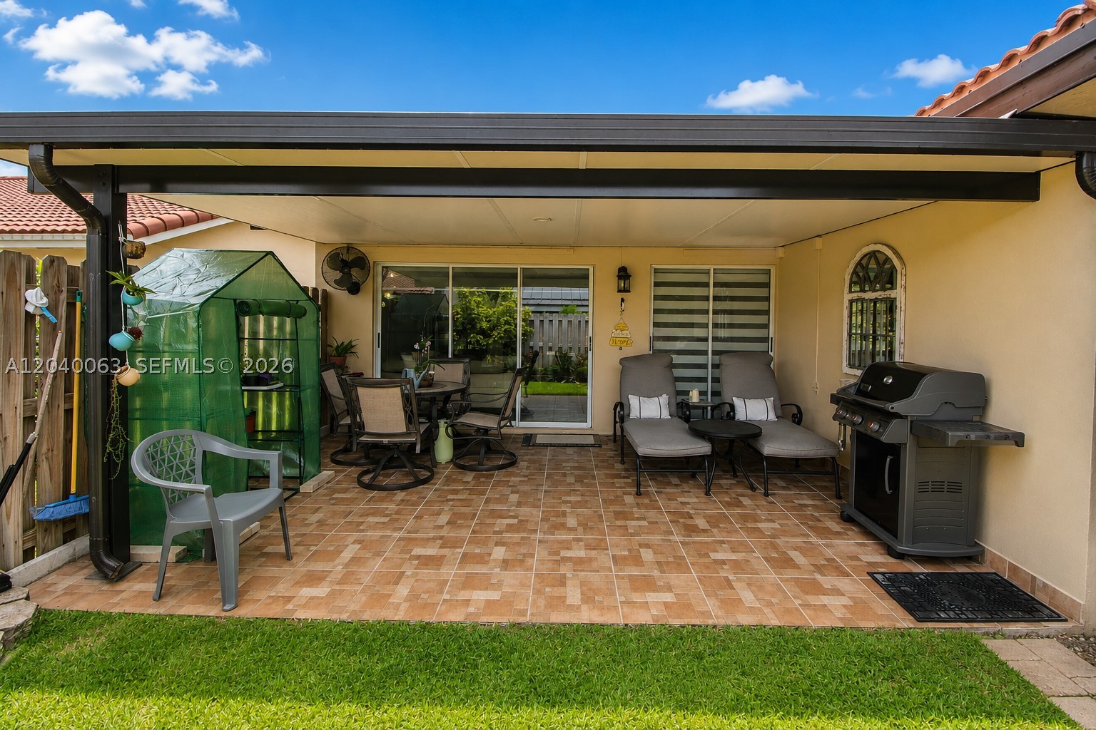 ADRIAN HOMES AT LAGO MAR - Residential