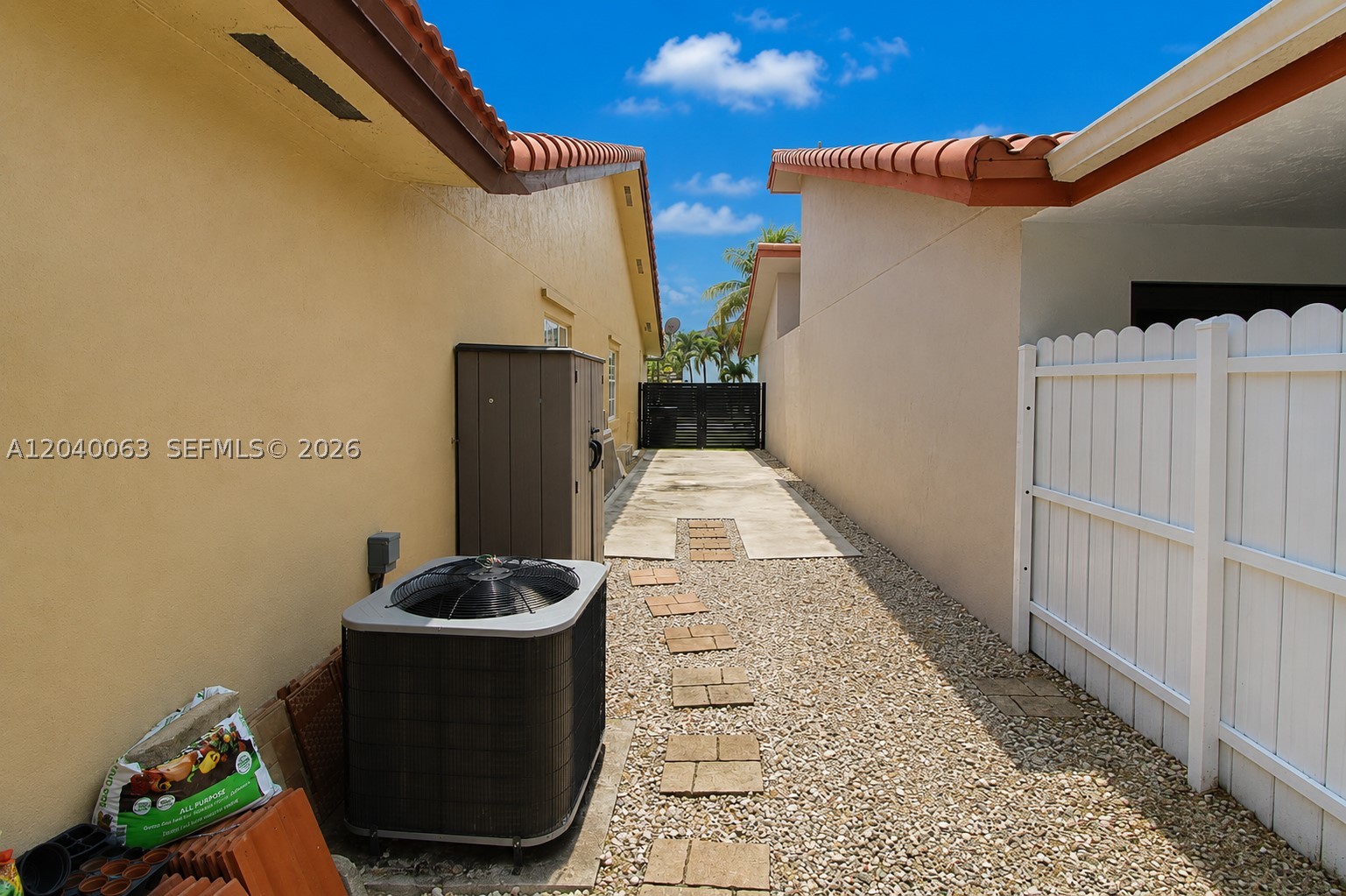 ADRIAN HOMES AT LAGO MAR - Residential