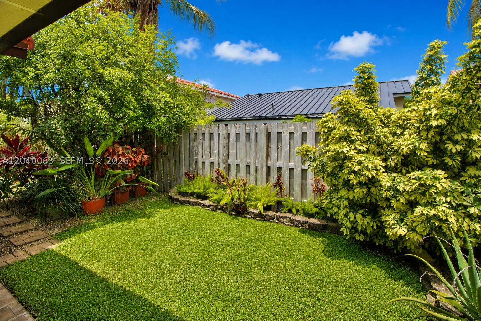 ADRIAN HOMES AT LAGO MAR - Residential