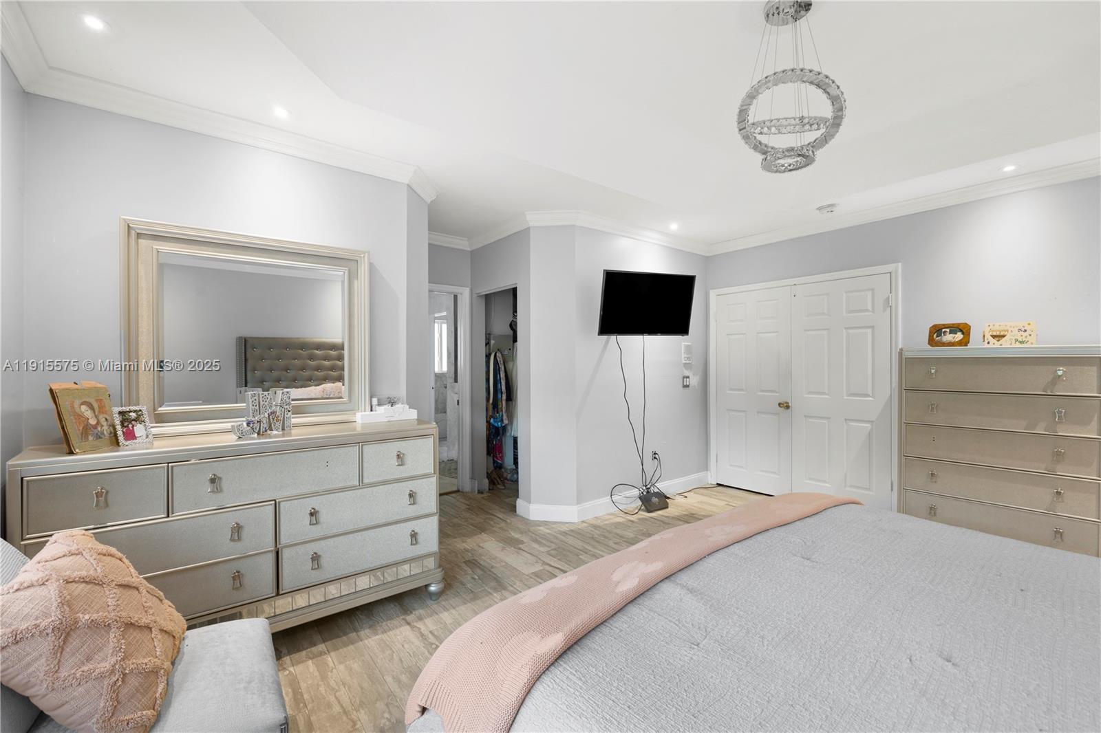 DORAL ISLES CAYMAN - Residential Lease