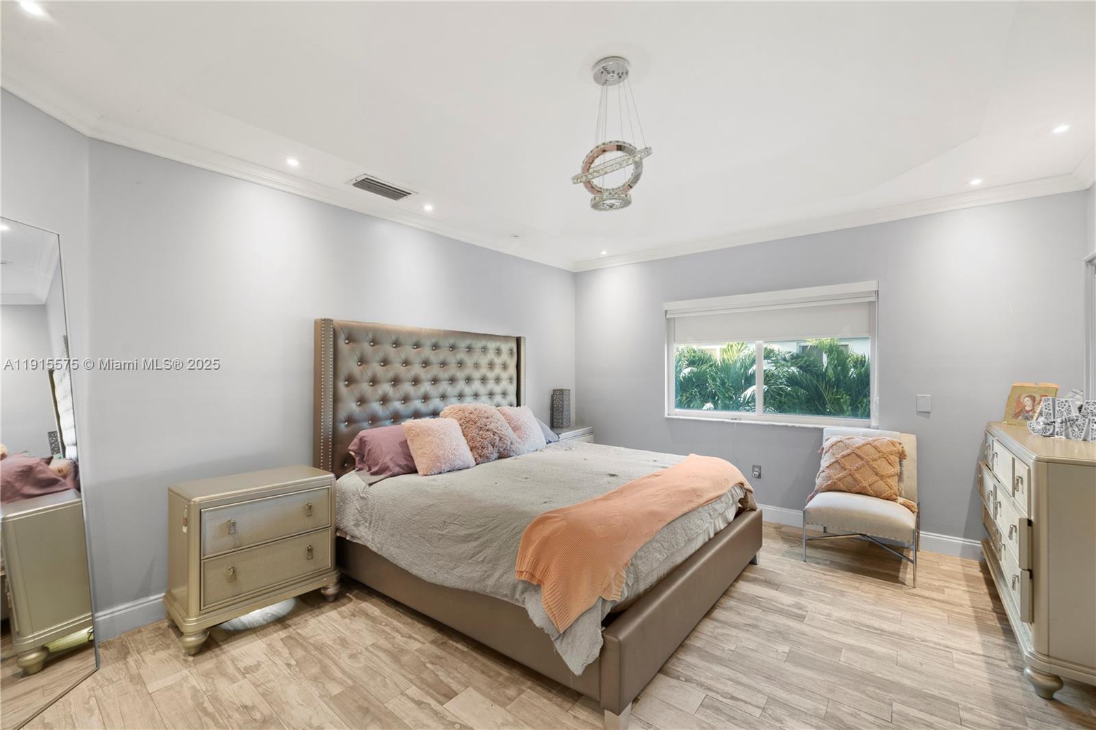 DORAL ISLES CAYMAN - Residential Lease