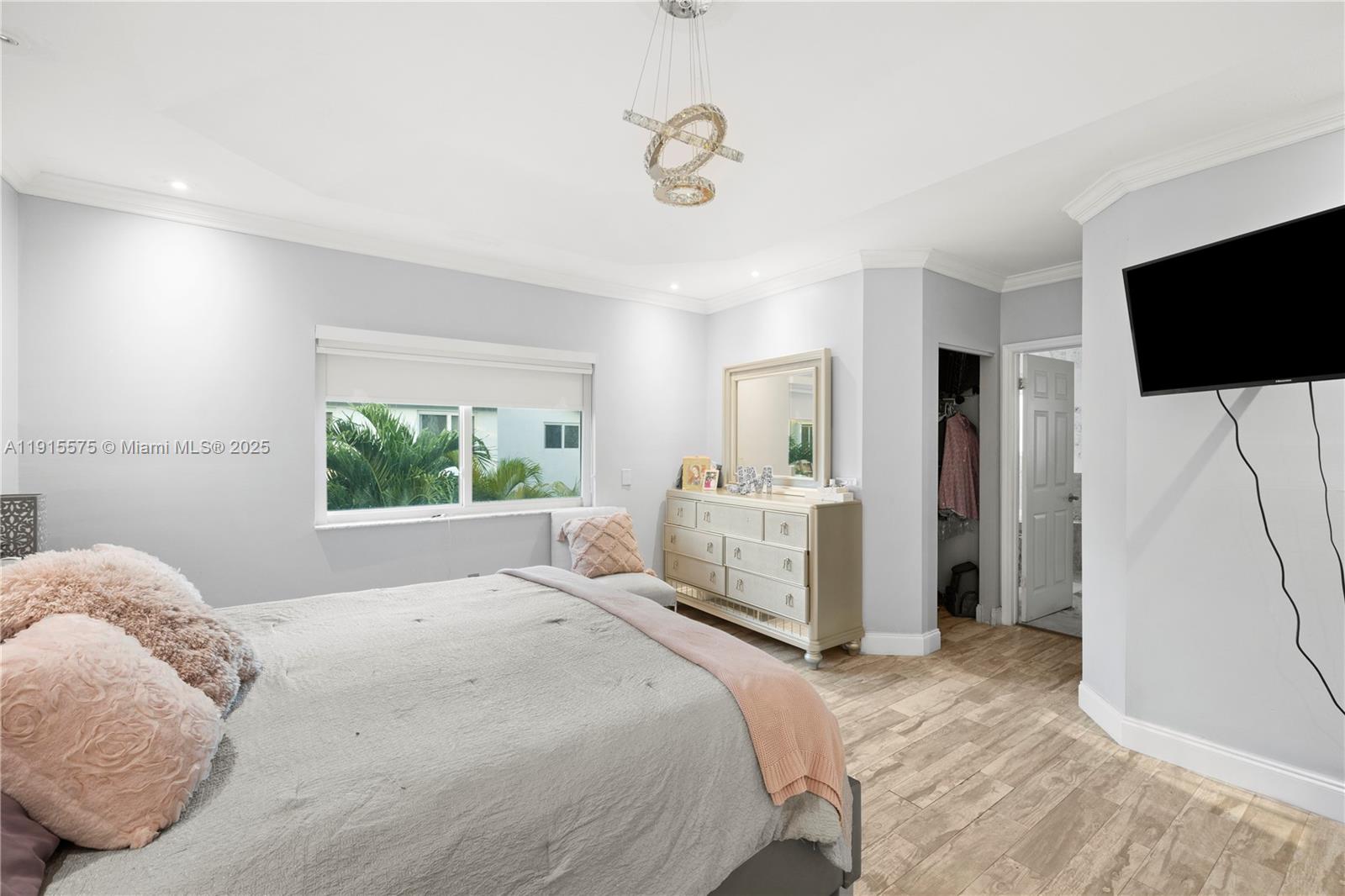 DORAL ISLES CAYMAN - Residential Lease