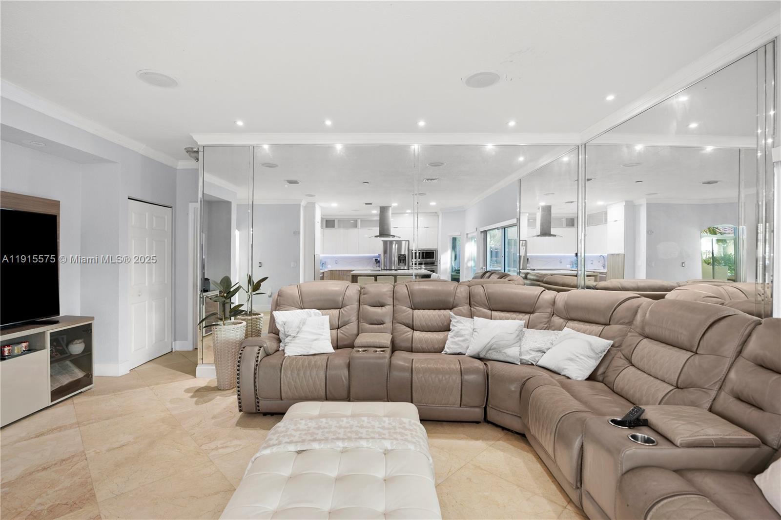 DORAL ISLES CAYMAN - Residential Lease
