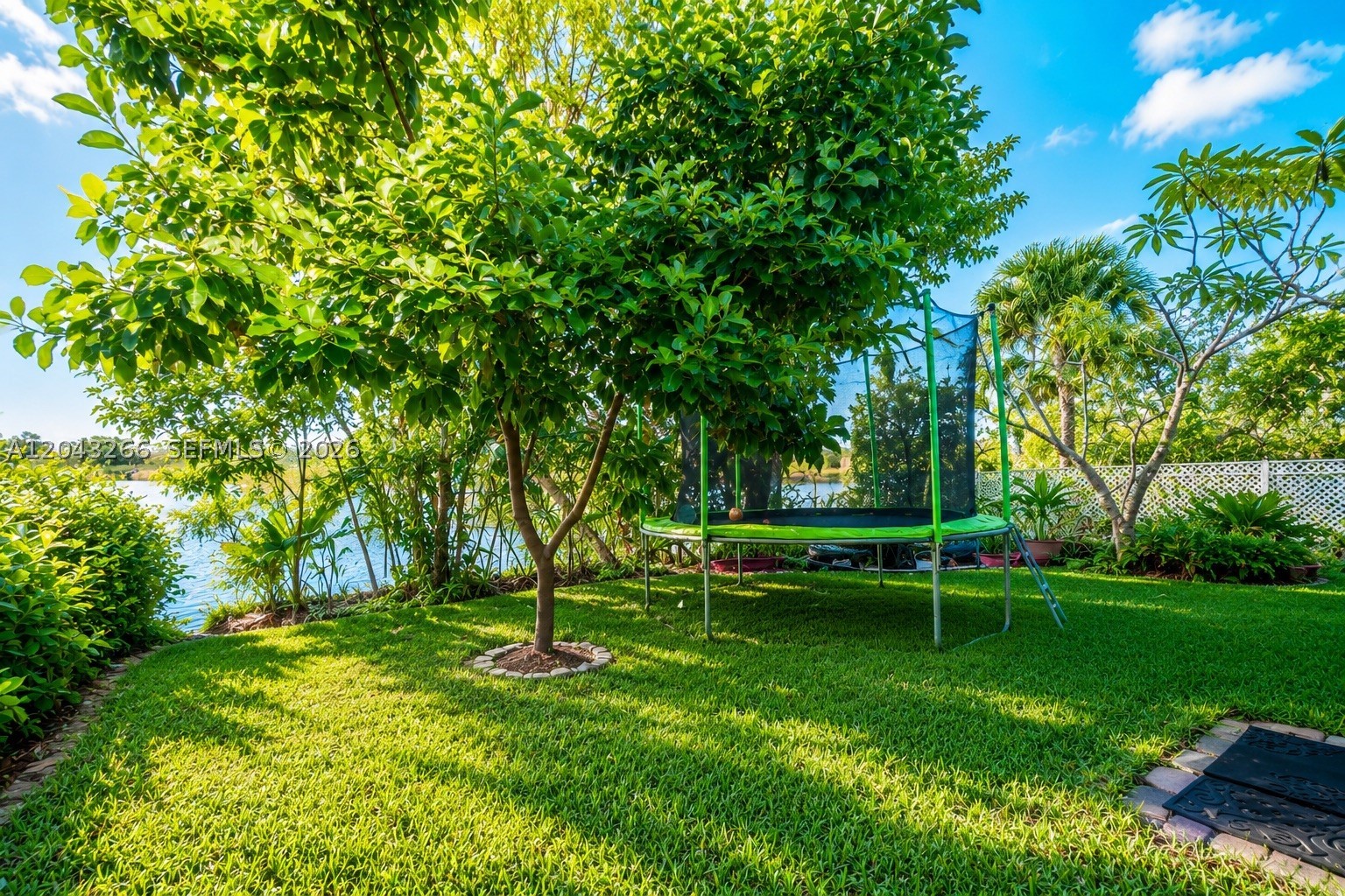 SILVER SHORES (PARCELS A - Residential