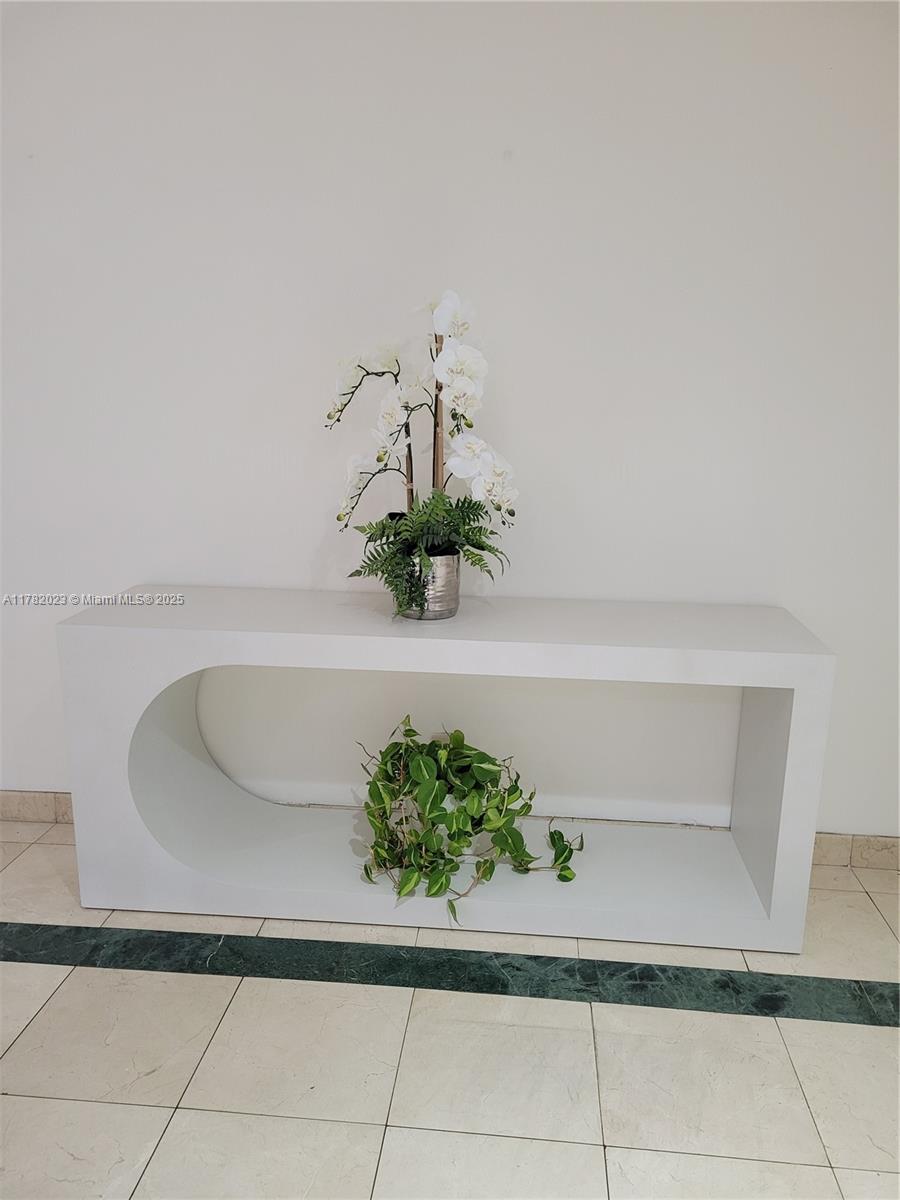 MIRASOL OCEAN TOWERS COND - Residential Lease