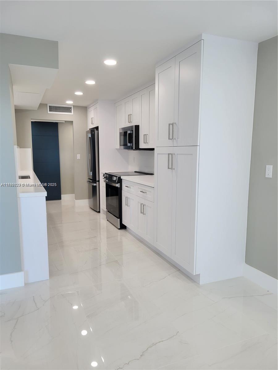 MIRASOL OCEAN TOWERS COND - Residential Lease