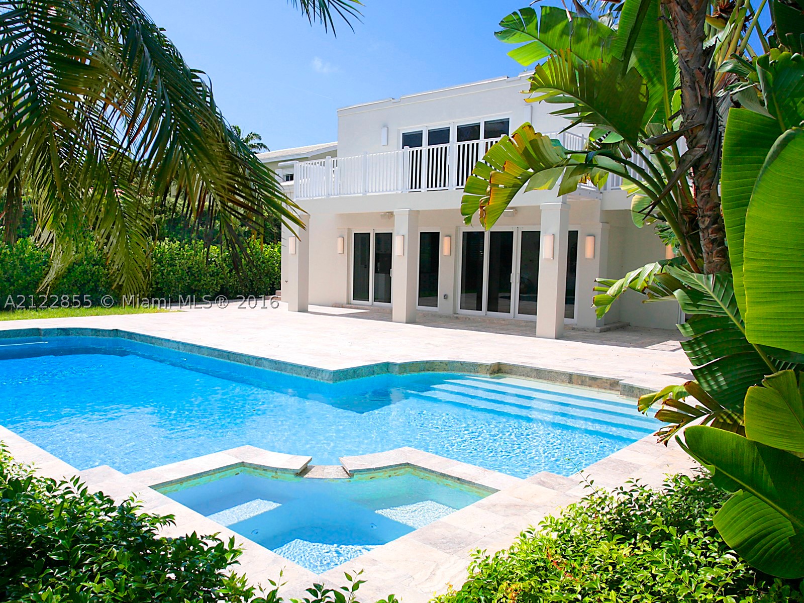 LAKE VIEW - Residential