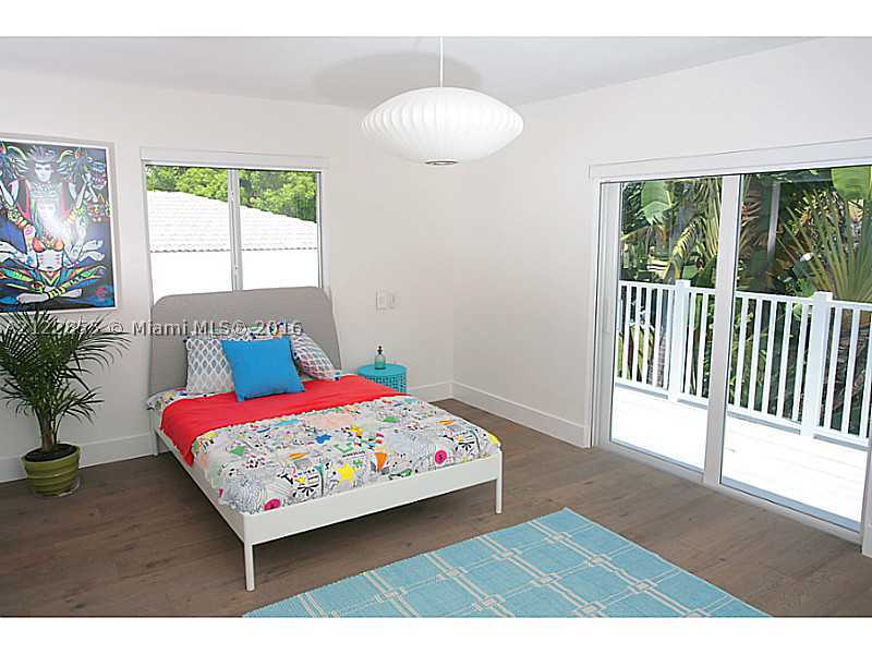 LAKE VIEW - Residential