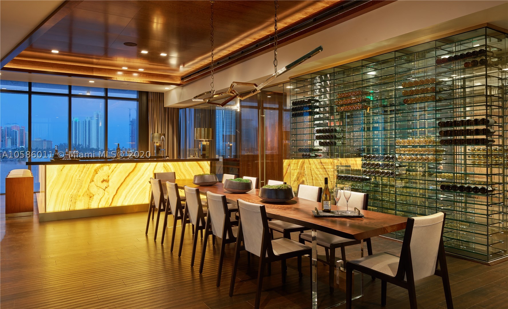ISLAND ESTATES - Residential