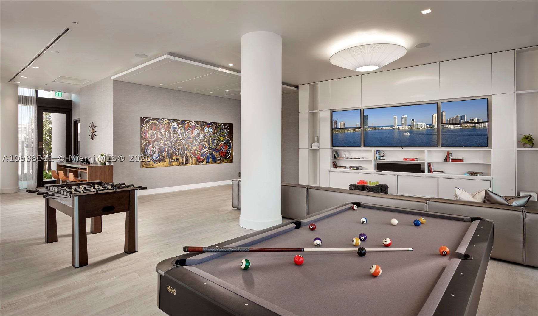 ISLAND ESTATES - Residential