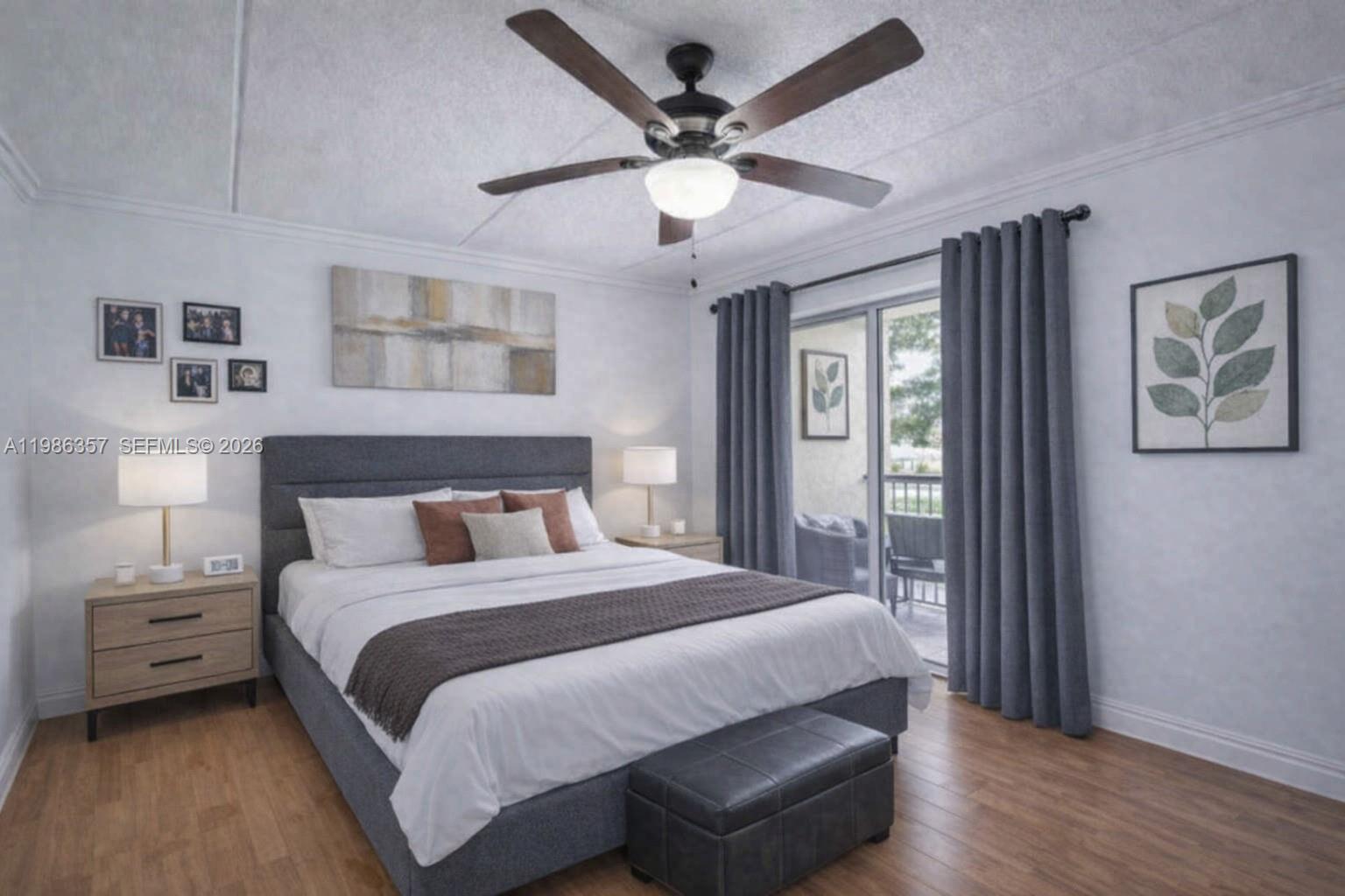 VILLAGE GREEN WINDSOR CON - Residential